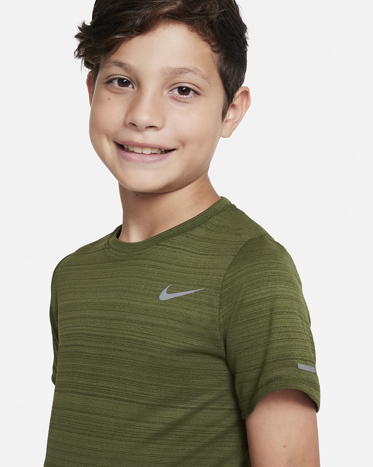 Nike Dri-FIT Miler Older Kids' (Boys') Training Top. Nike NL