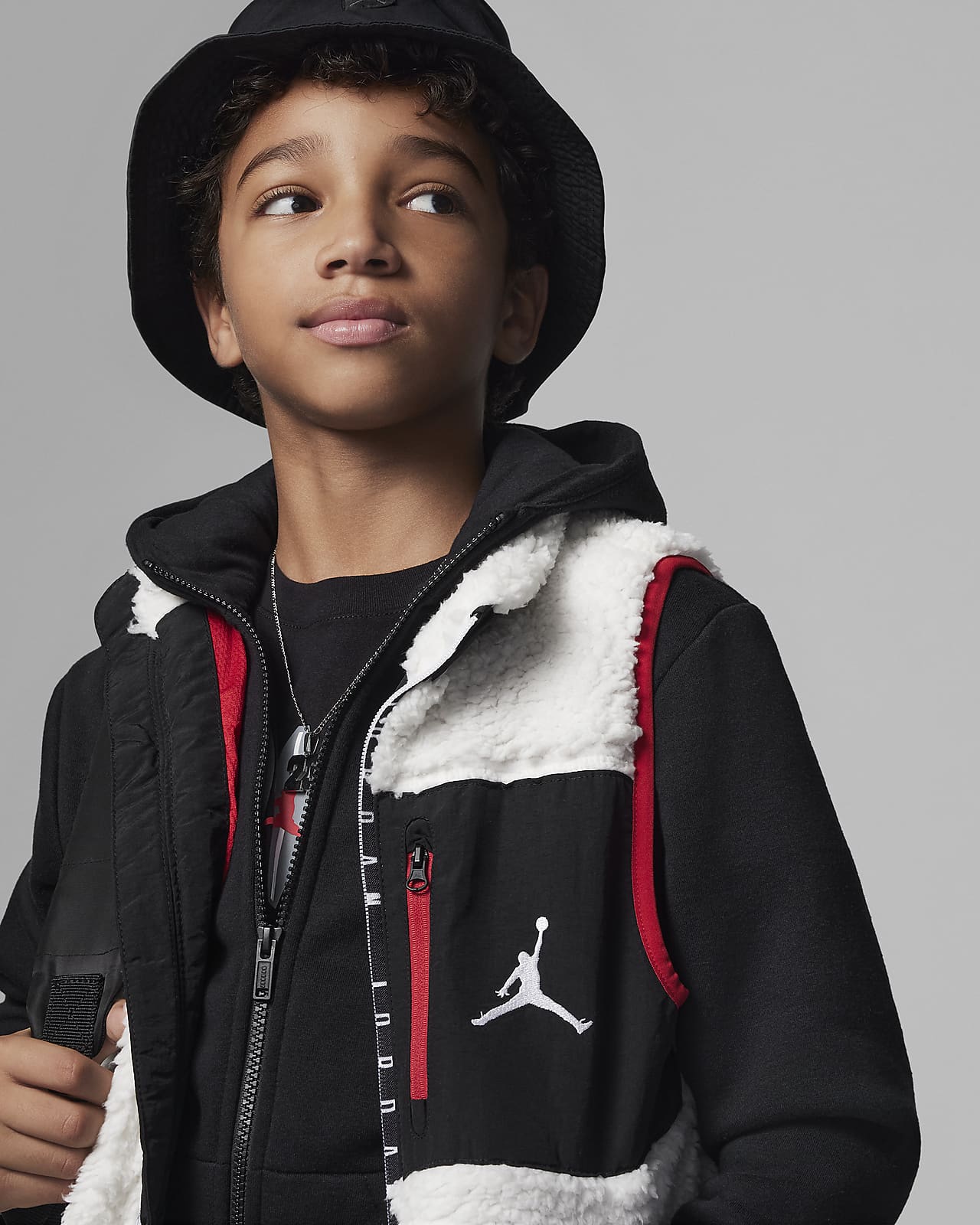 Jordan Big Kids' (Boys') Full-Zip Vest 