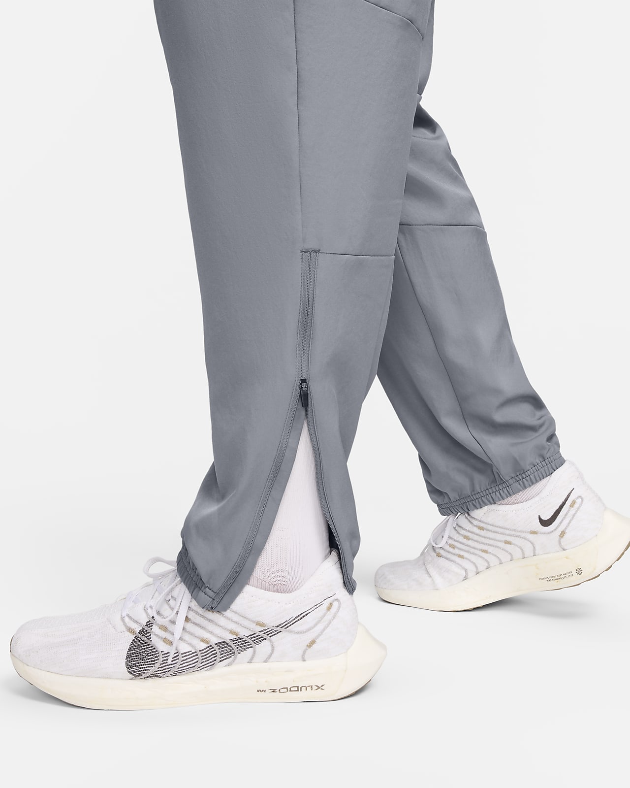Rebajas en Nike: así son las zapatillas Challenger OG para hombre