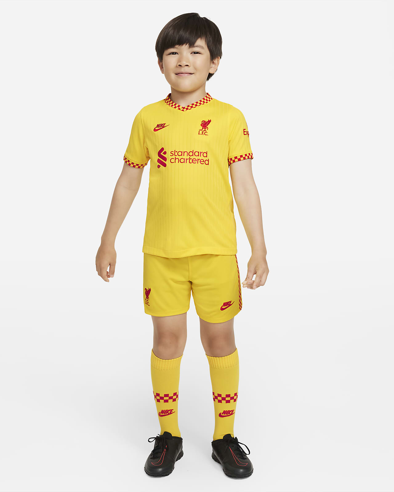 Kit fútbol del Liverpool FC 2021/22 Nike para niños preescolar. Nike.com