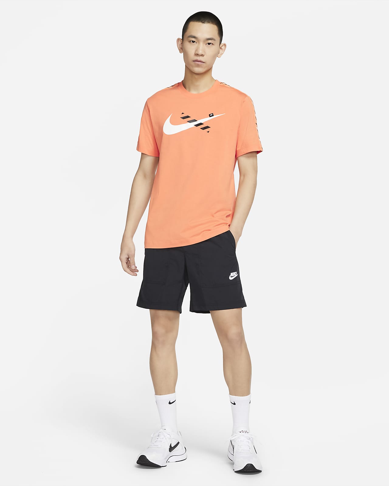 Nike公式 ナイキ スポーツウェア スウッシュ メンズ Tシャツ オンラインストア 通販サイト