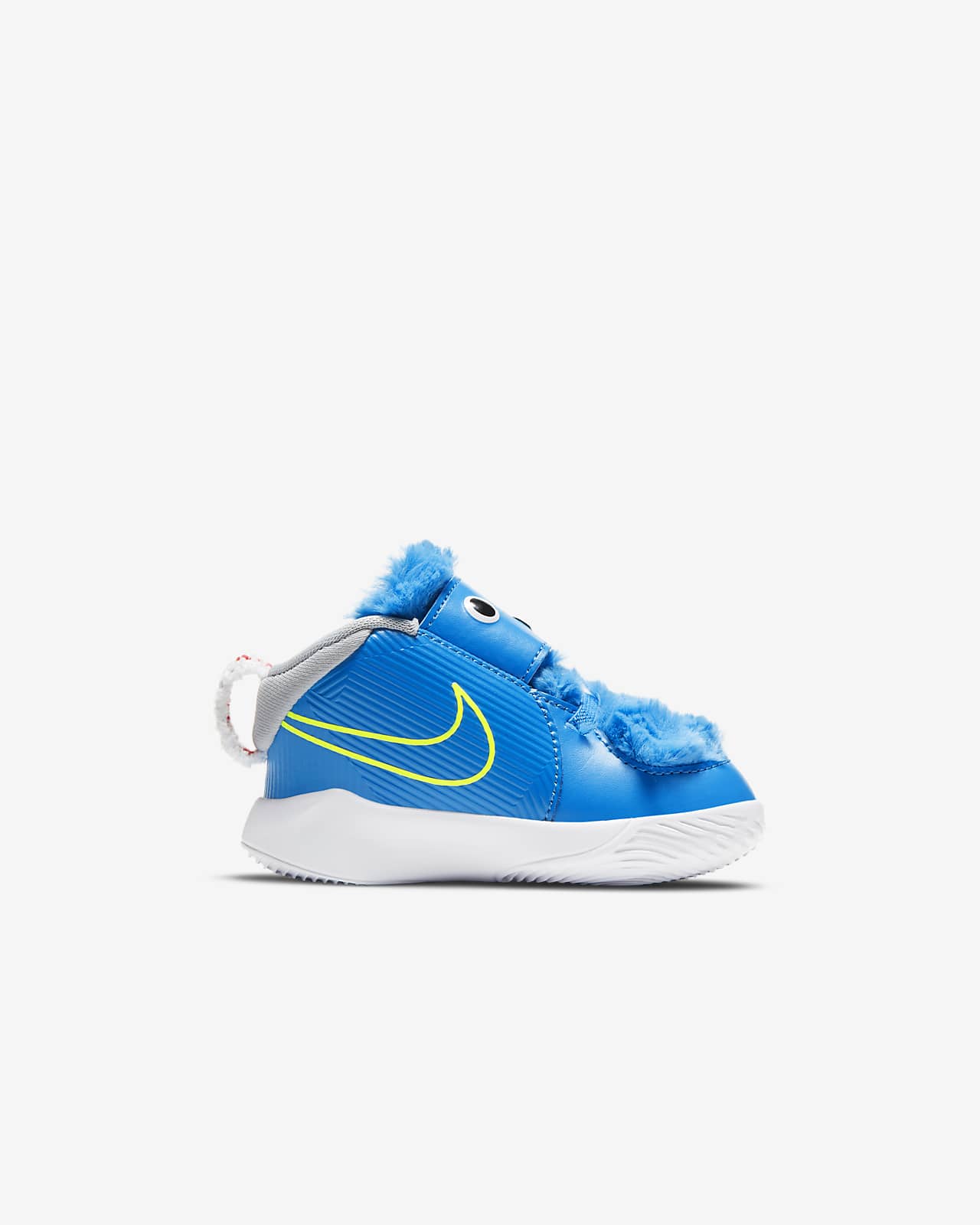 nike team hustle sneakers