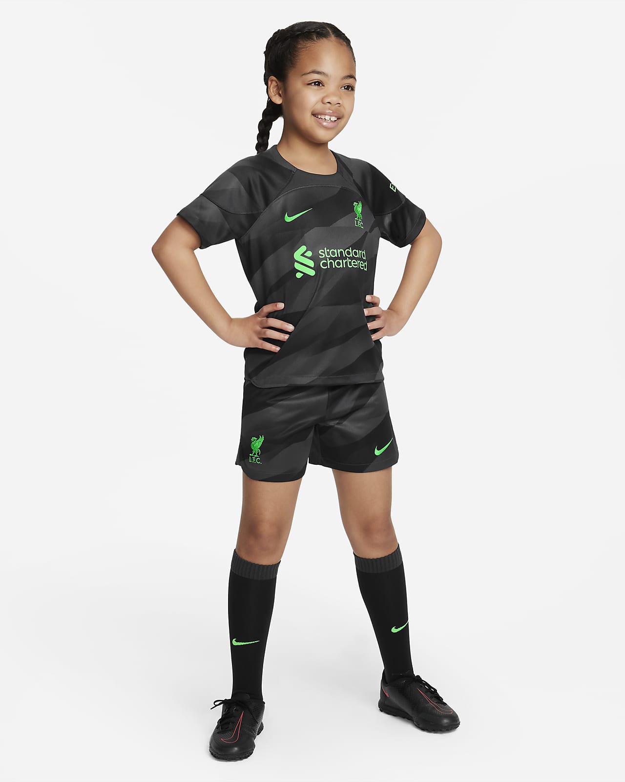Liverpool FC 2023/24 Goalkeeper dreiteiliges Nike Dri-FIT-Set für jüngere Kinder