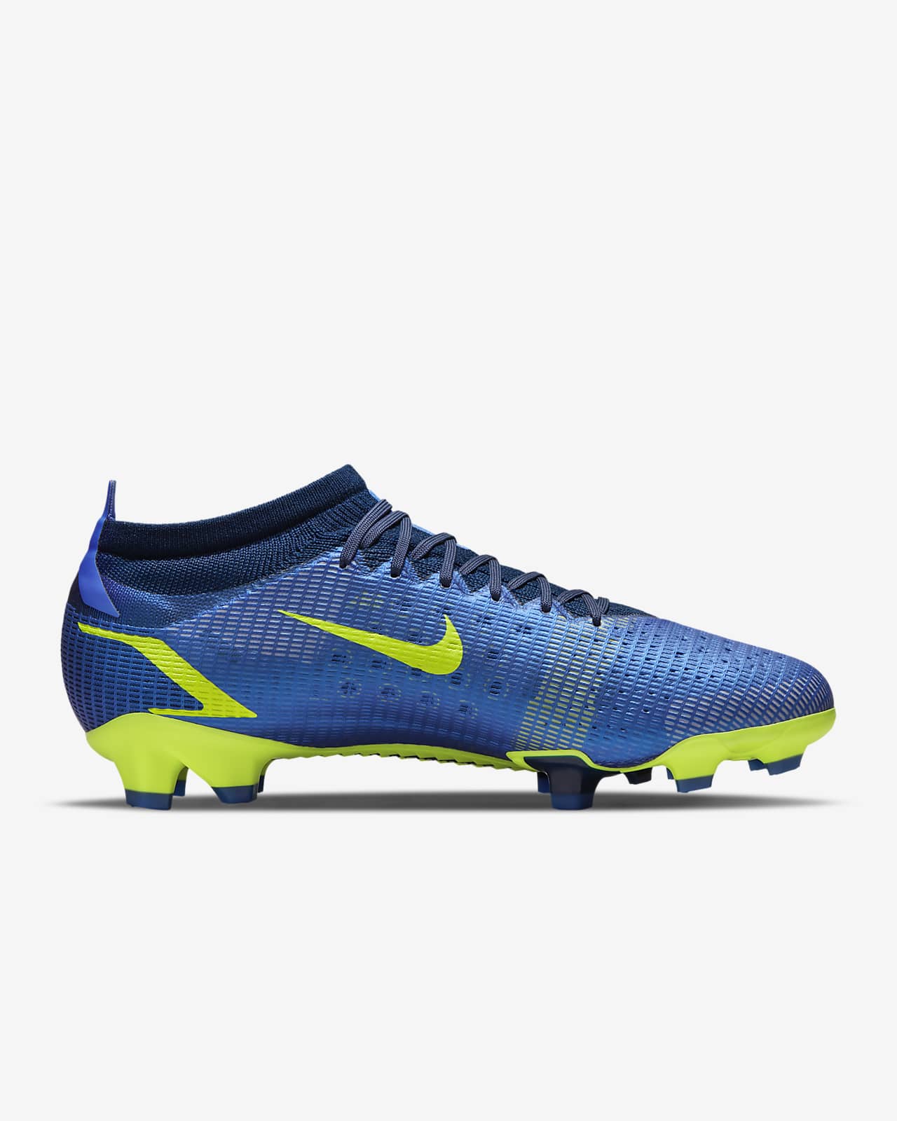 crampon nike pro