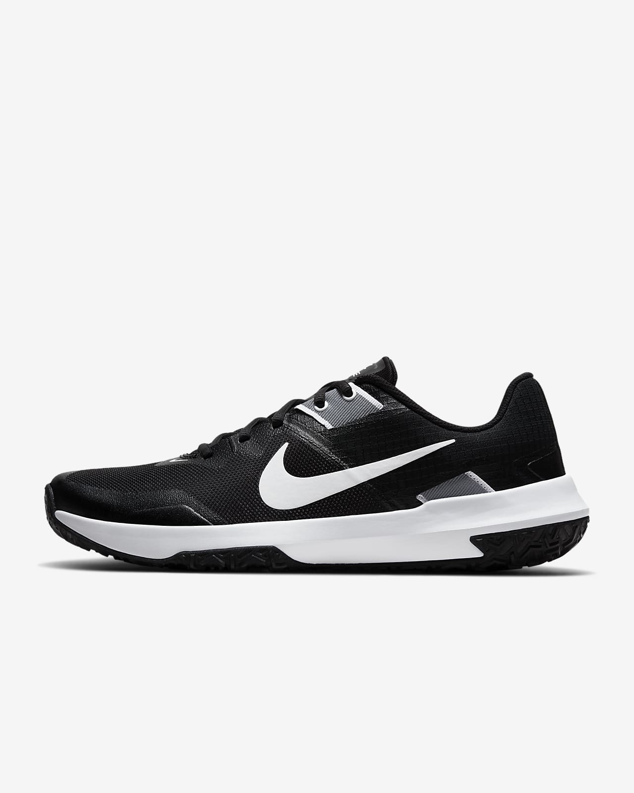 nike varsity compete trainer shoes