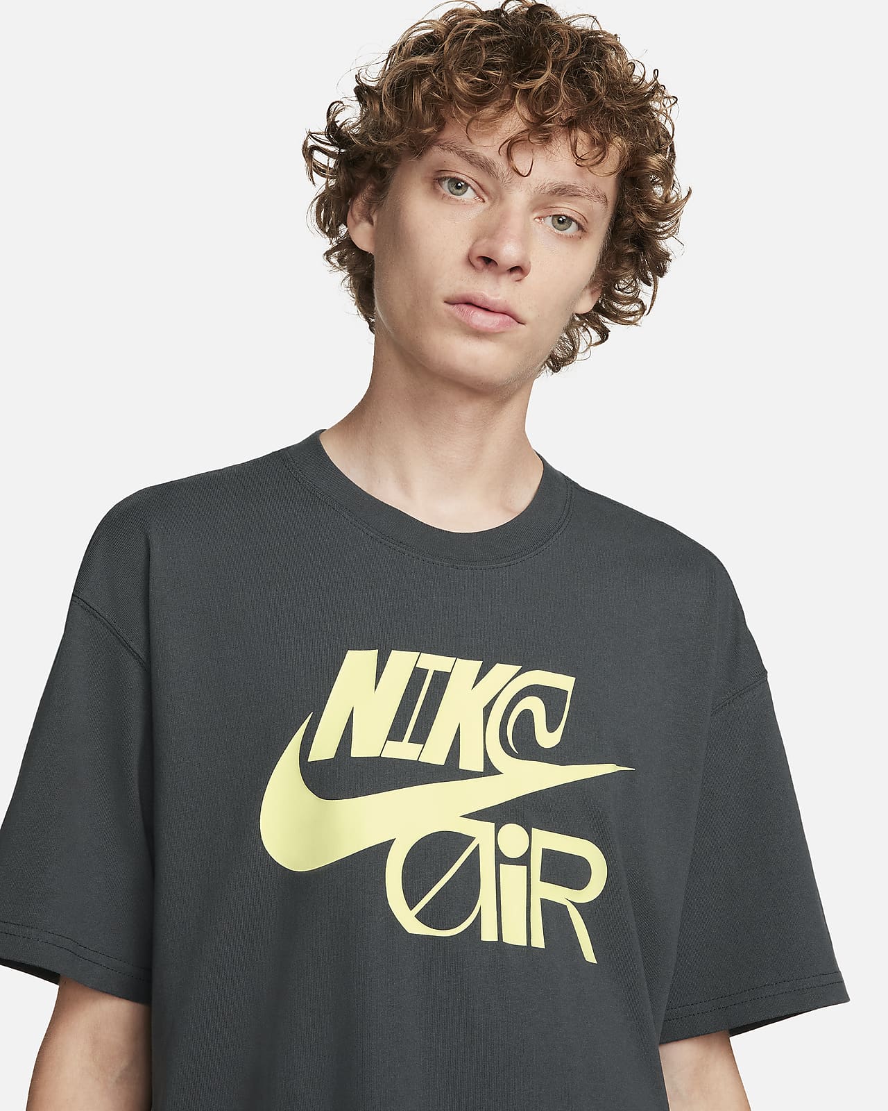 Men's Nike Sportswear Tuned Air Graphic Long-Sleeve T-Shirt