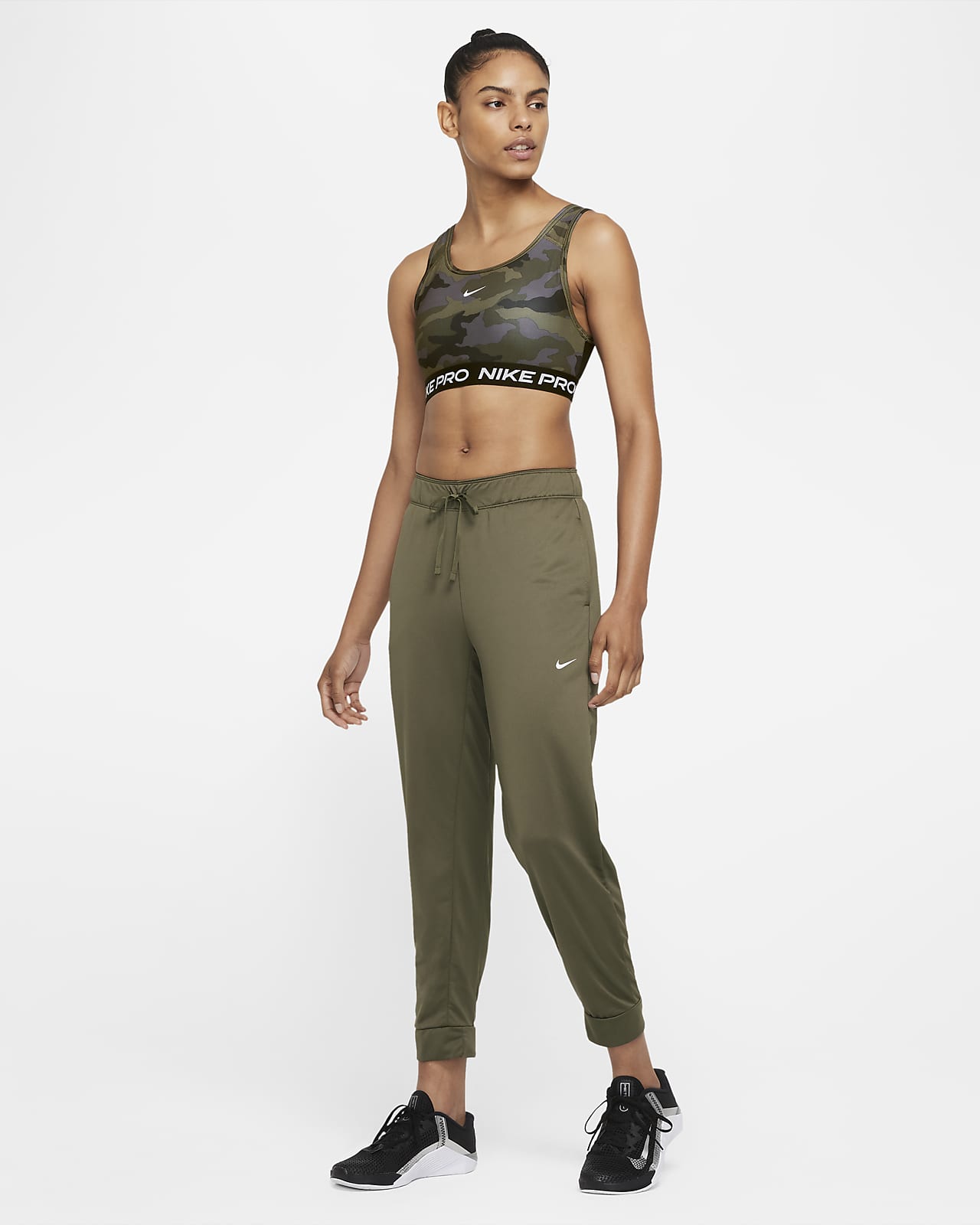cropped training pants