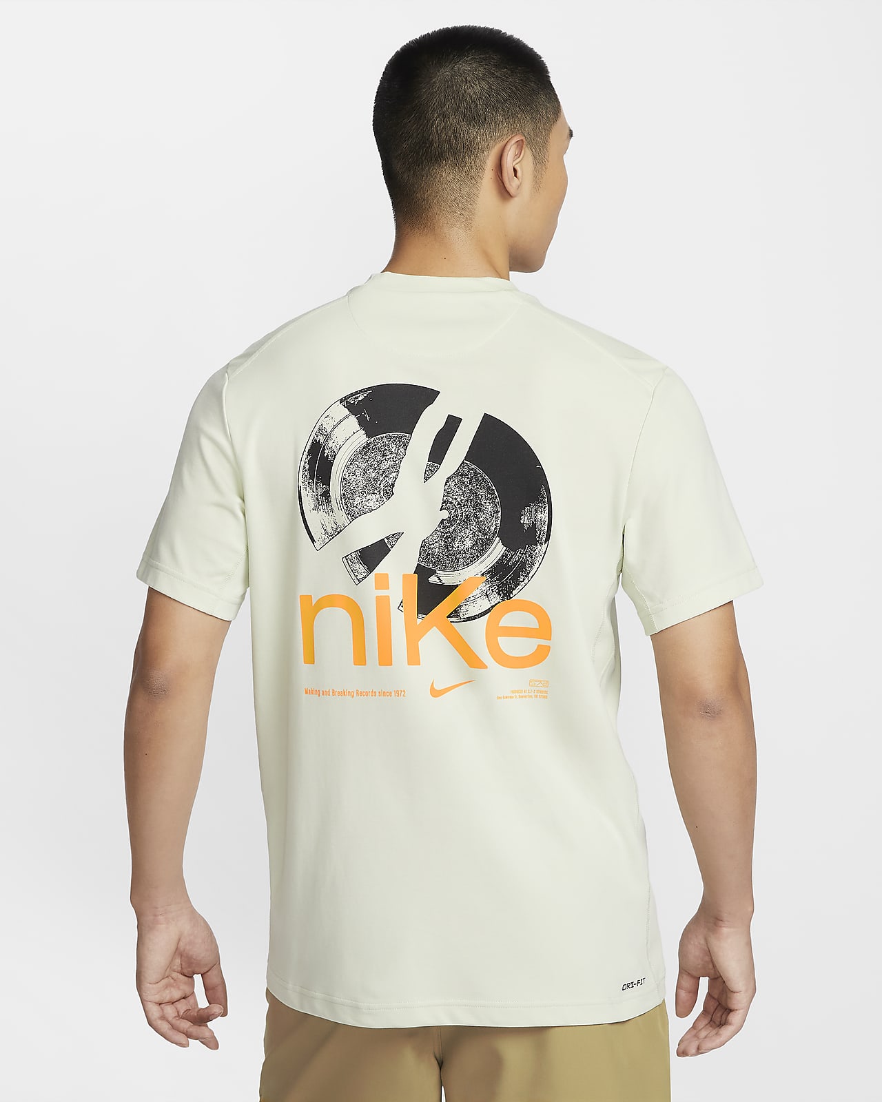 Nike Primary Studio '72 Men's Dri-FIT Short-Sleeve Versatile Top