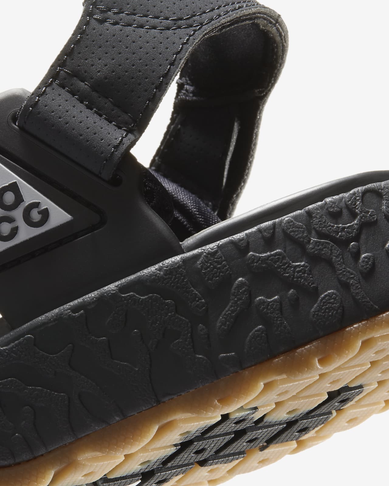 nike acg sandals