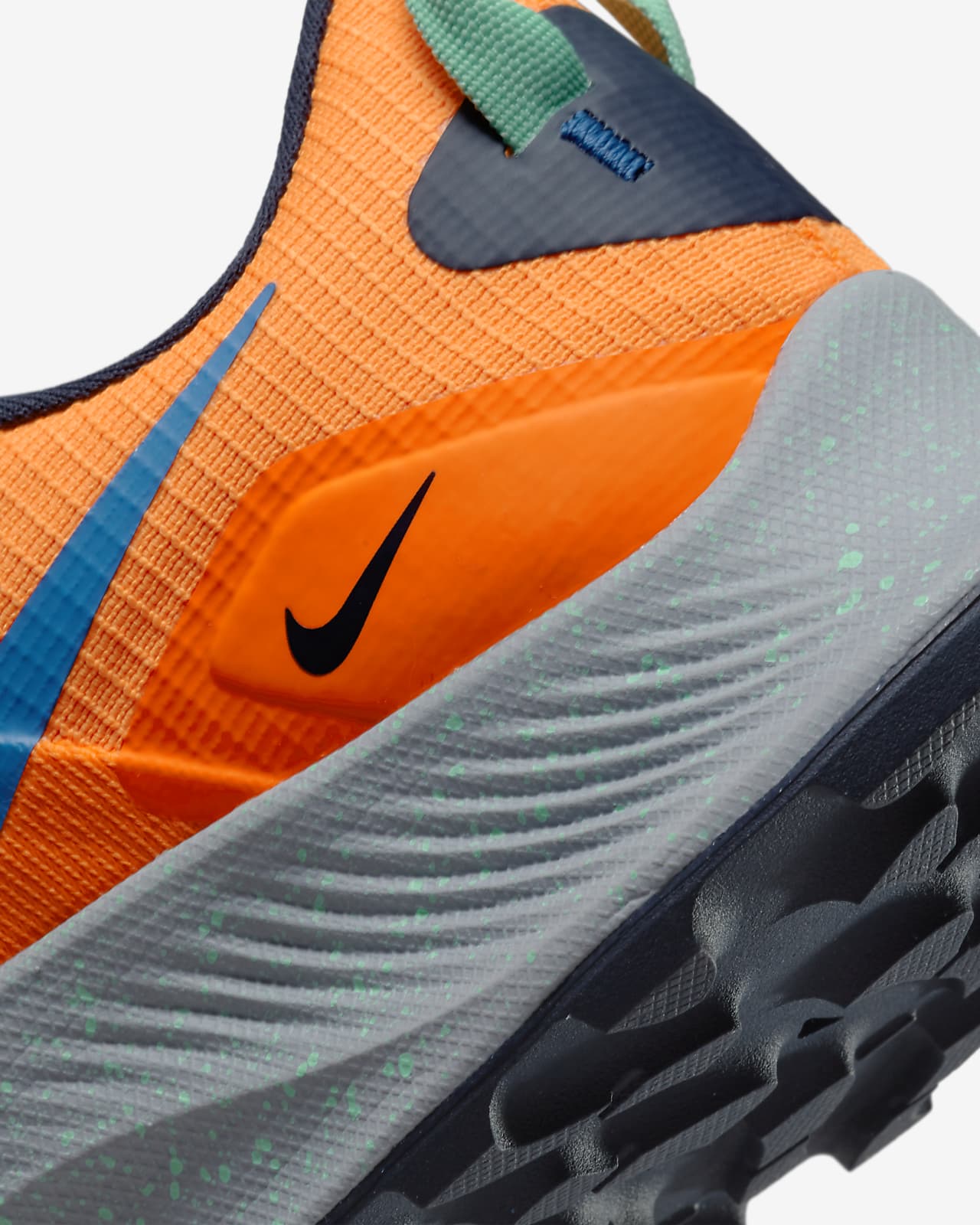 nike pegasus trail 3 vs terra kiger 7