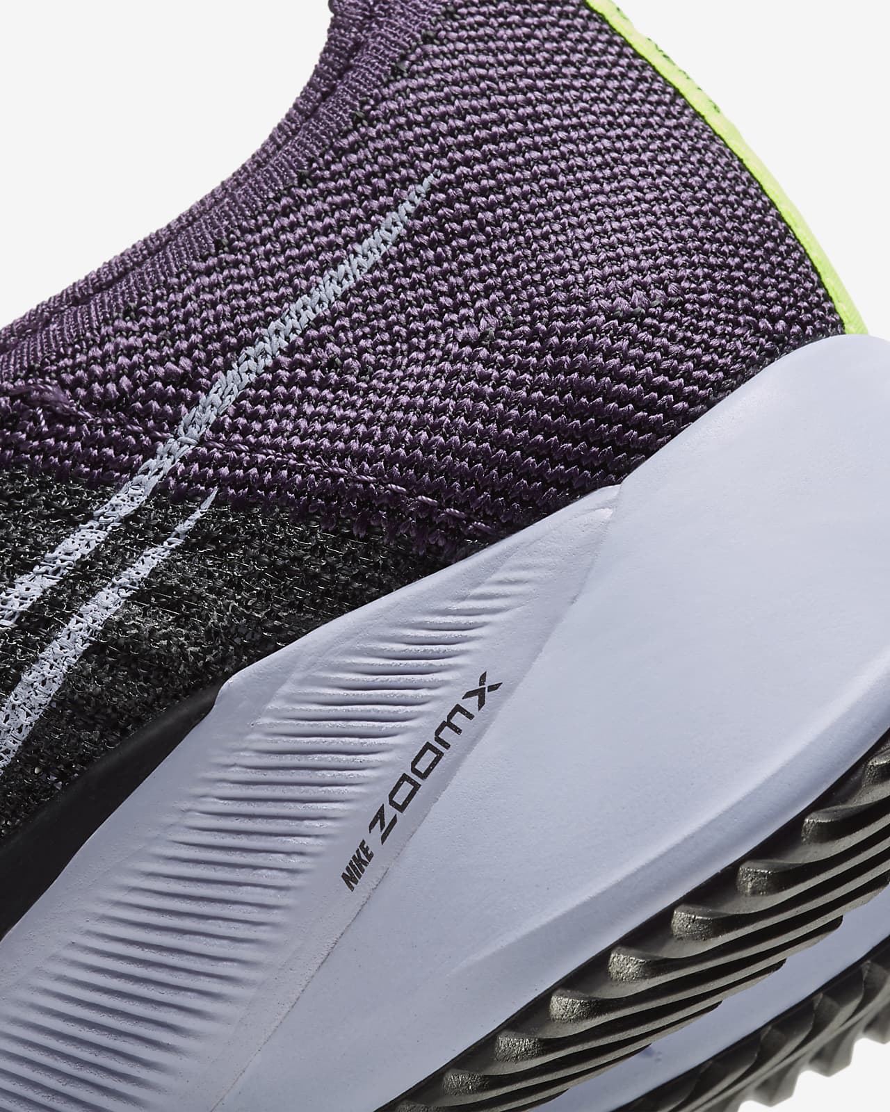 Женские кроссовки для бега по шоссе Nike Air Zoom Tempo NEXT%. Nike RU