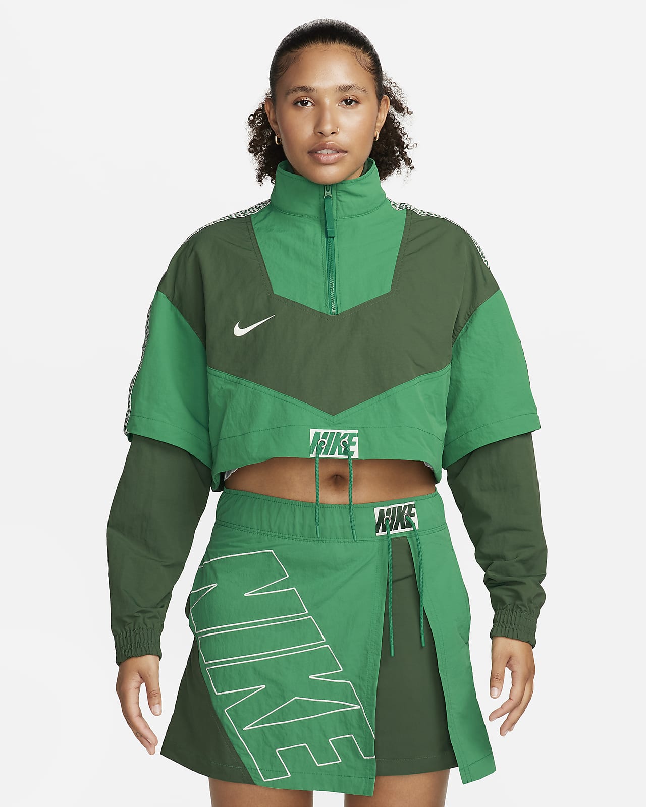 Afhankelijkheid Kameraad kapitalisme Nike Sportswear Trainingsanzug-Jacke für Damen. Nike LU