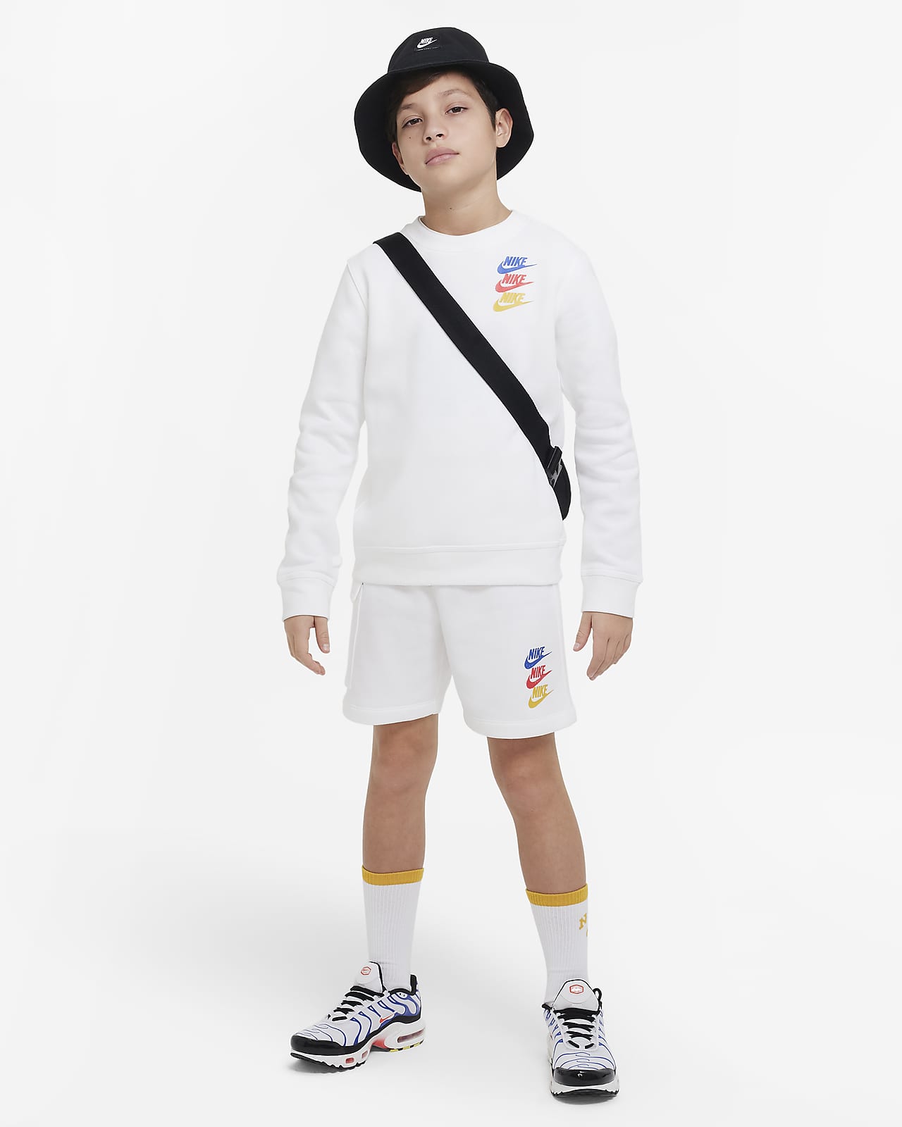 Nike Sportswear Older Kids' (Boys') Fleece Cargo Shorts. Nike CA