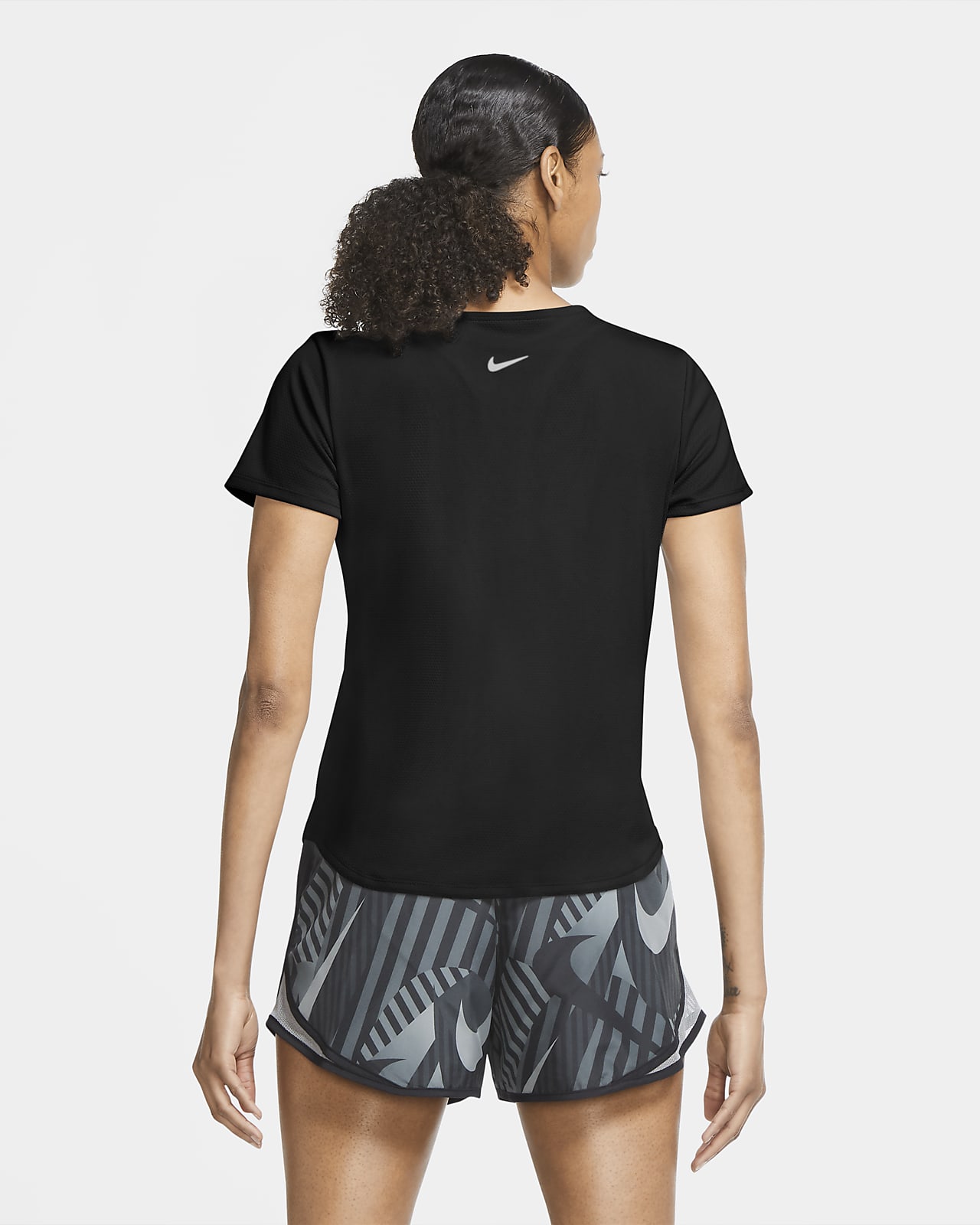 women's nike swoosh t shirt