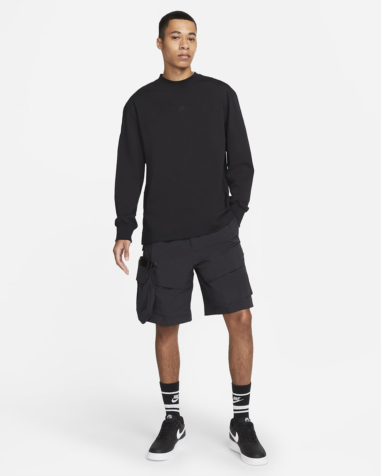 Nike Sportswear Tech Pack Men's Woven Unlined Cargo Shorts. Nike AT
