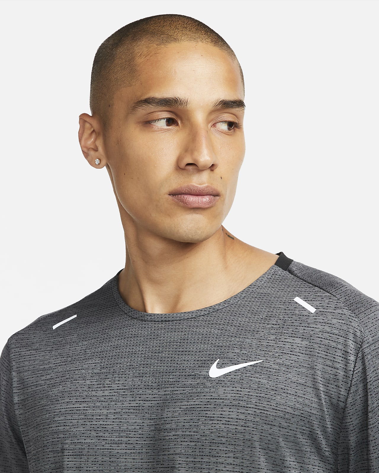Nike Dri-FIT ADV Techknit Ultra Men's Long-Sleeve Running Top. Nike IE