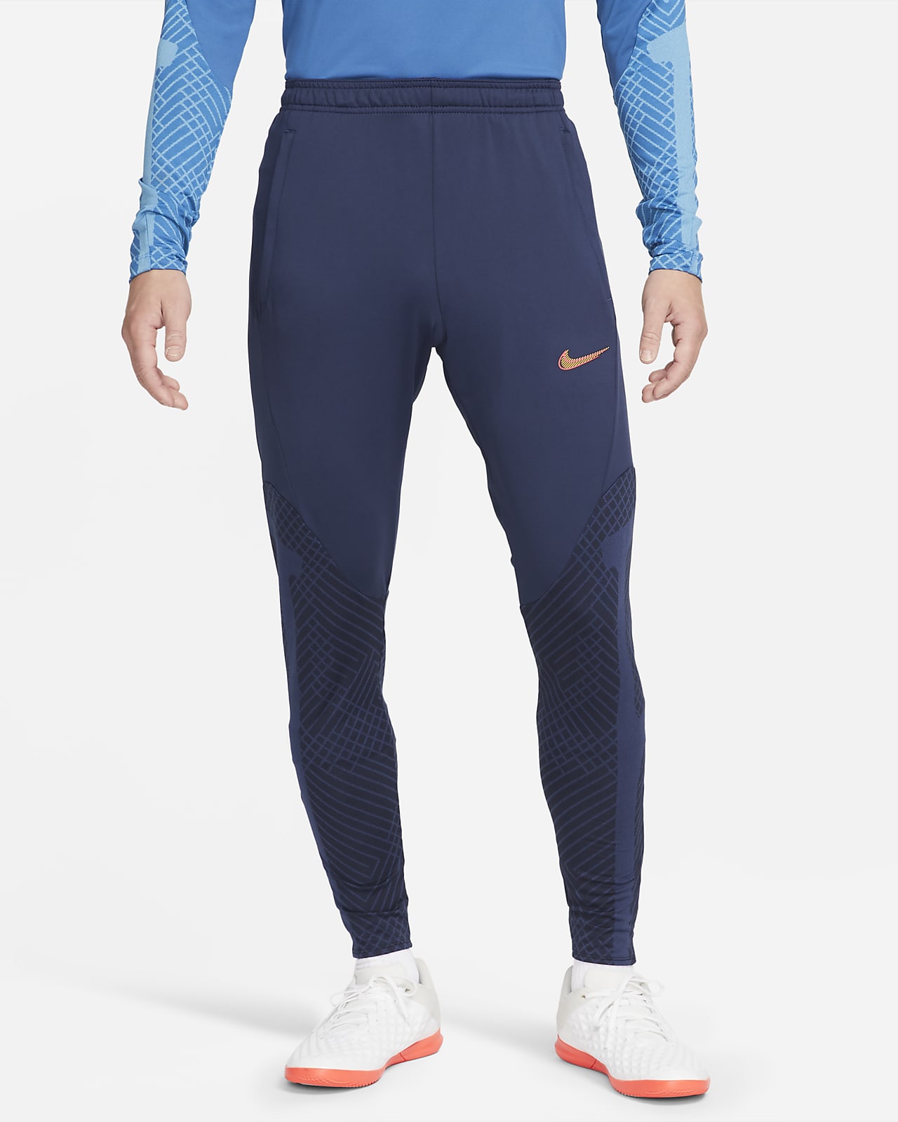Pantaloni da calcio Nike Dri-FIT Strike - Uomo. Nike IT