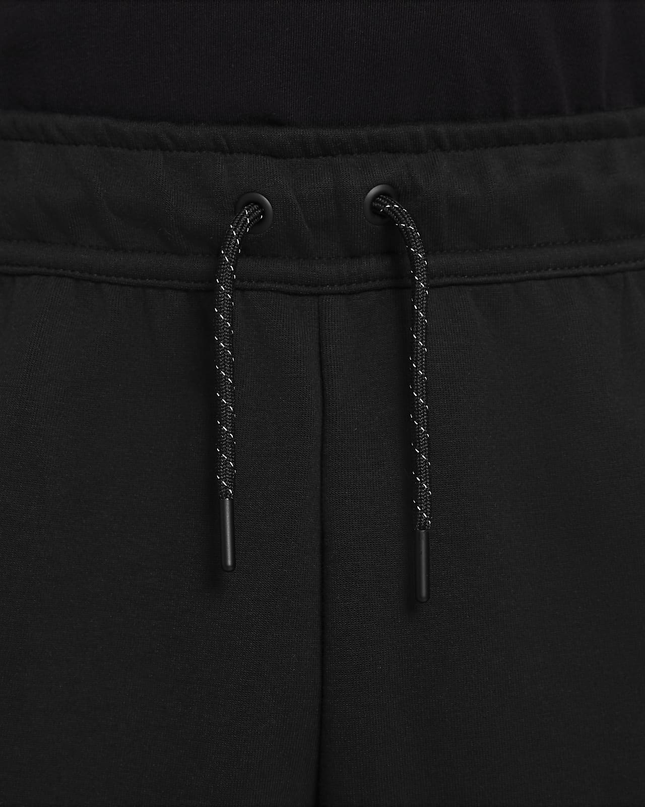 nike sportswear tech fleece shorts black