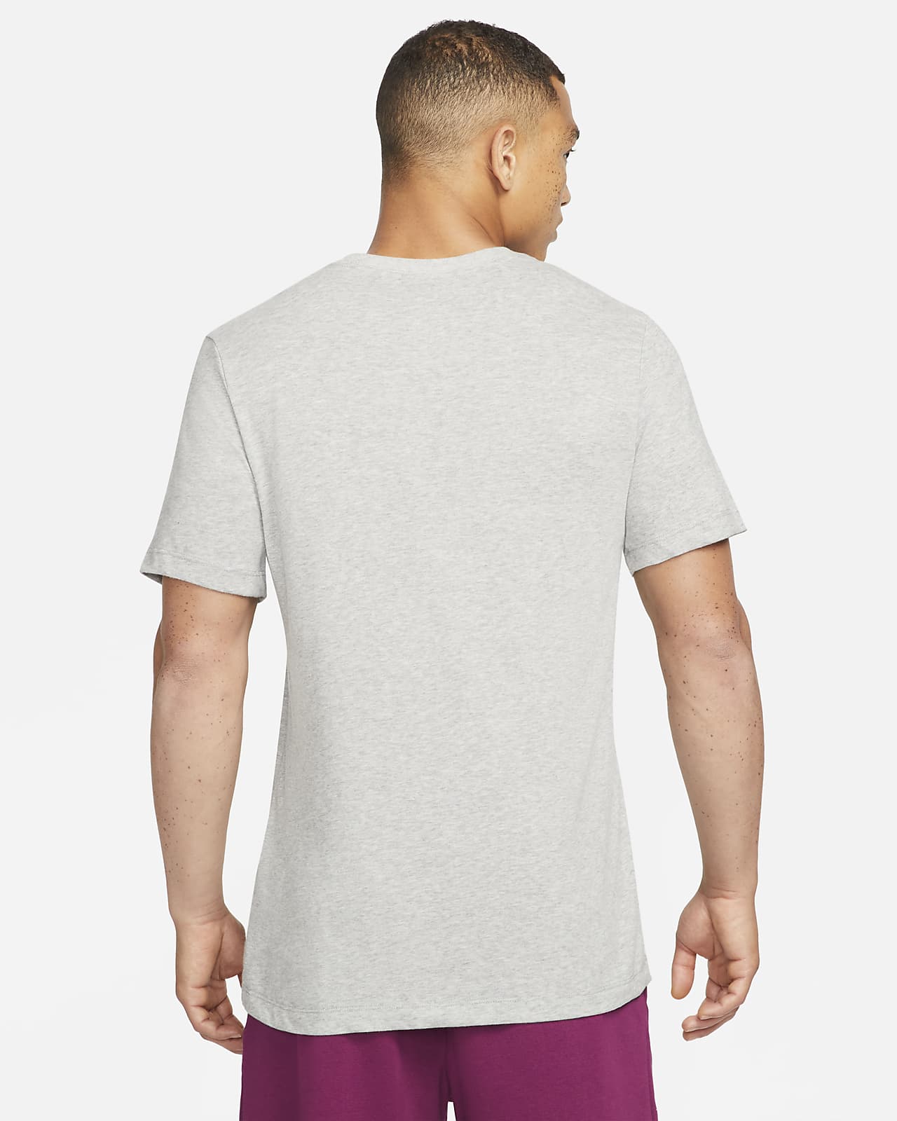 Playera de entrenamiento para hombre Nike Dri-FIT Sport Clash. Nike.com