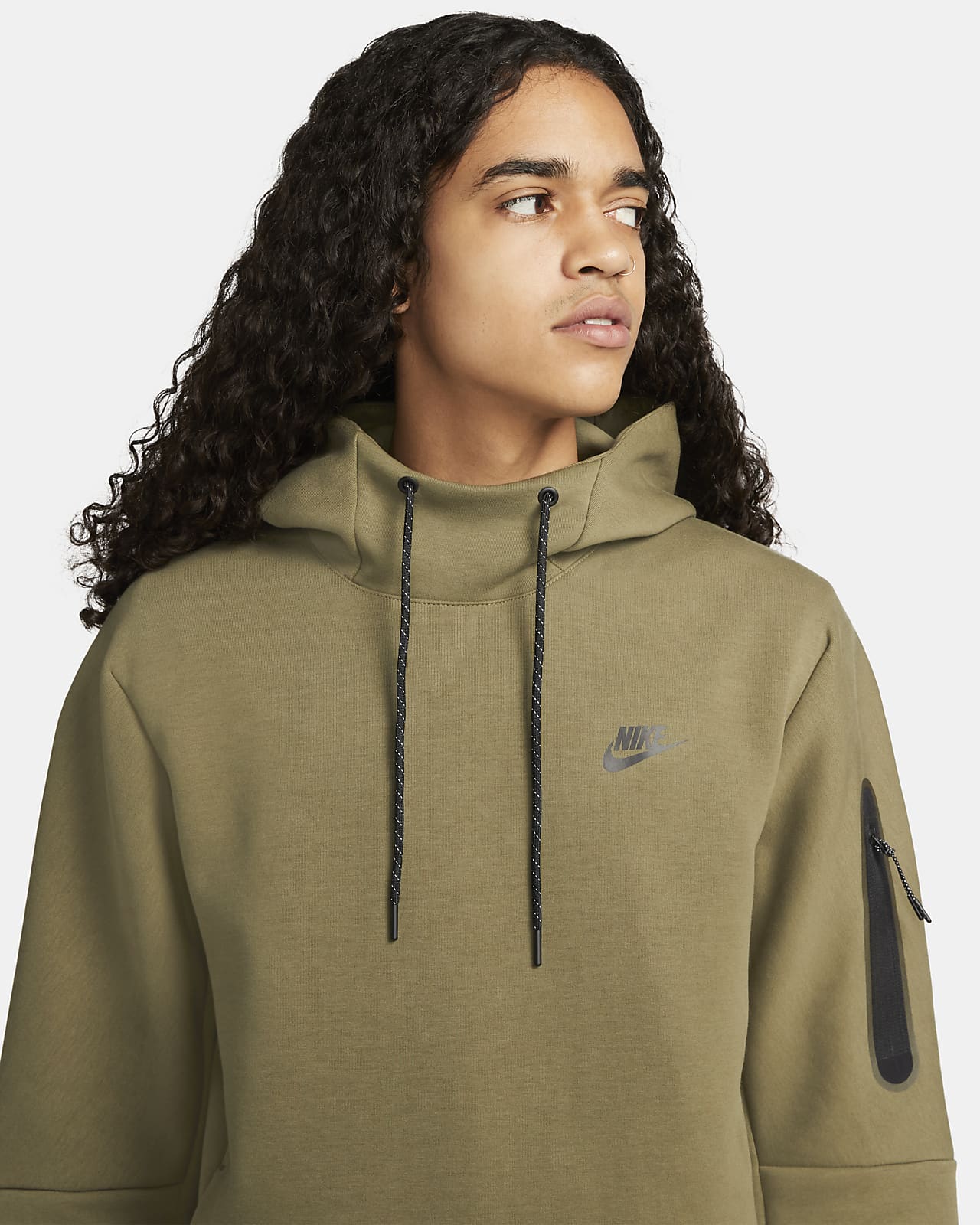 Nike Sportswear Tech Fleece Men's Pullover Hoodie. Nike CH