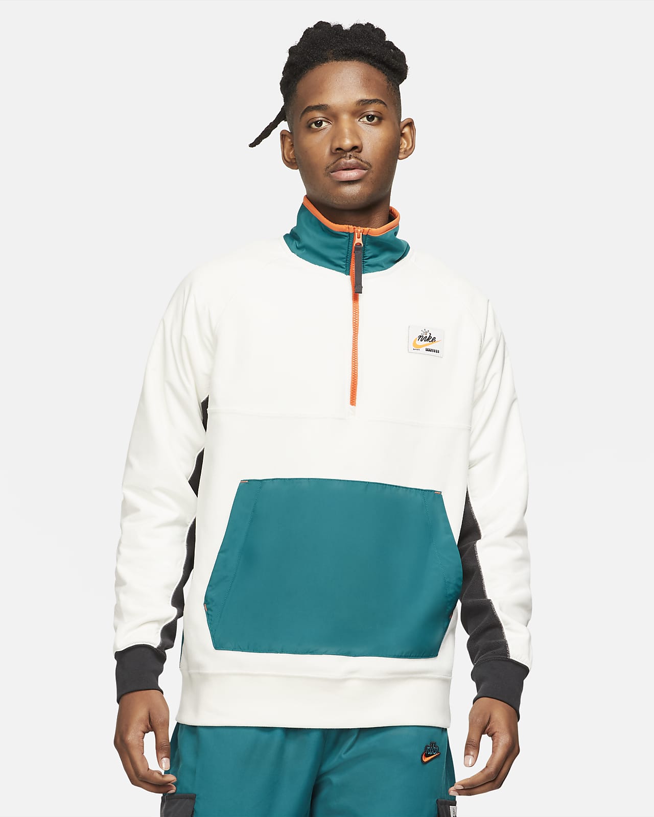 nike seasonal half zip