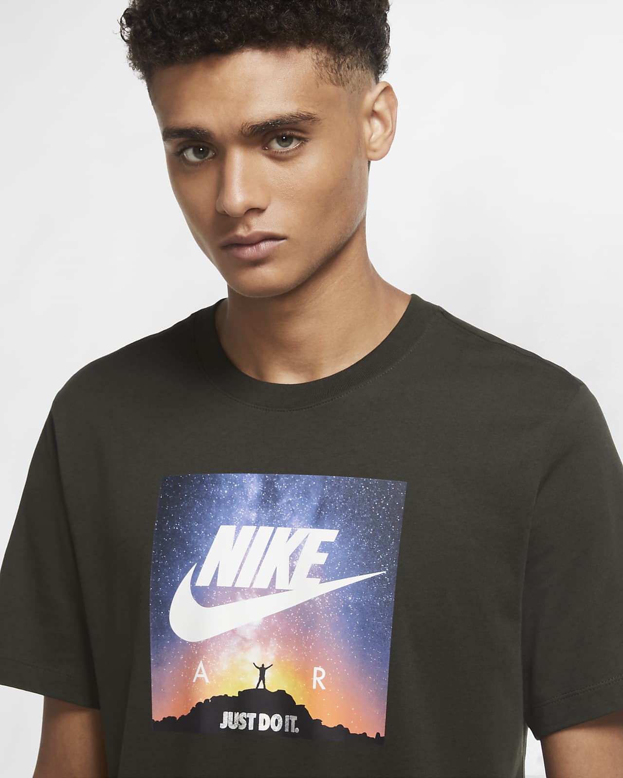 puño Umeki reporte Nike Sportswear JDI Men's T-Shirt. Nike.com