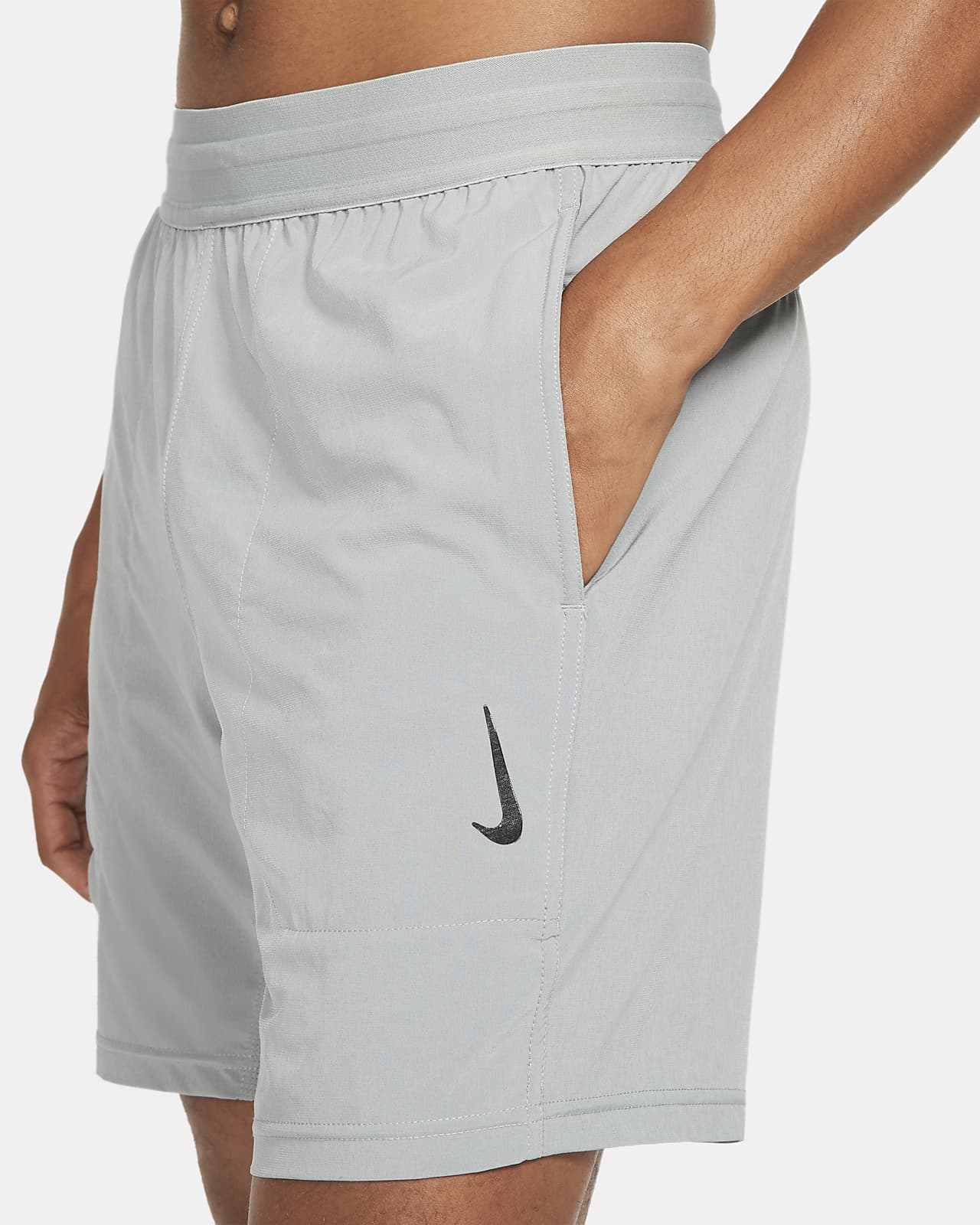 nike dri fit shorts mens zipper pockets