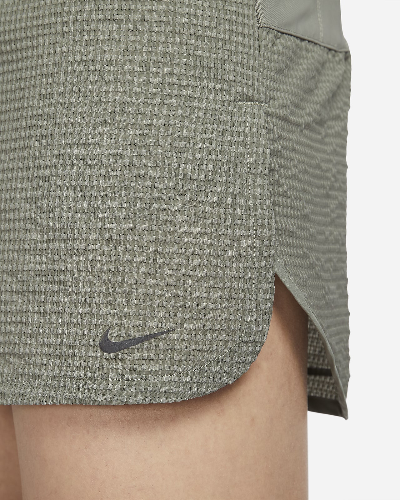 Nike Running Division Men's Dri-FIT ADV 4