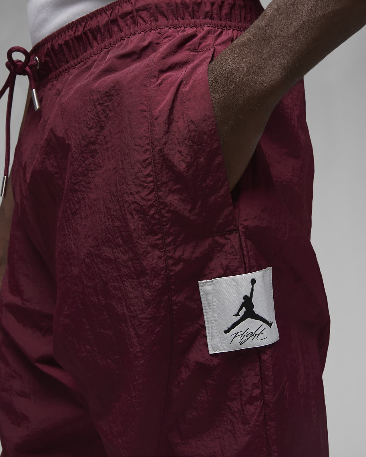 Jordan Essential Men's Statement WarmUp Trousers. Nike PT