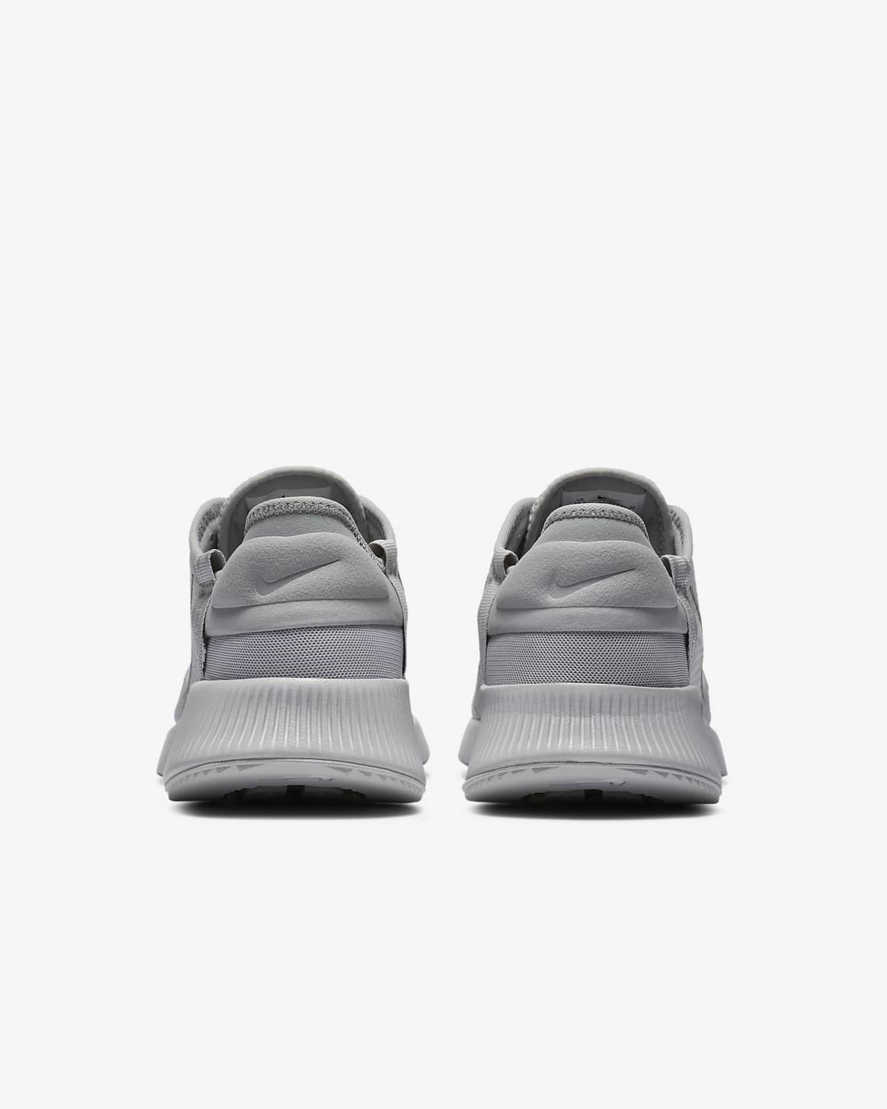 nike reposto trainers
