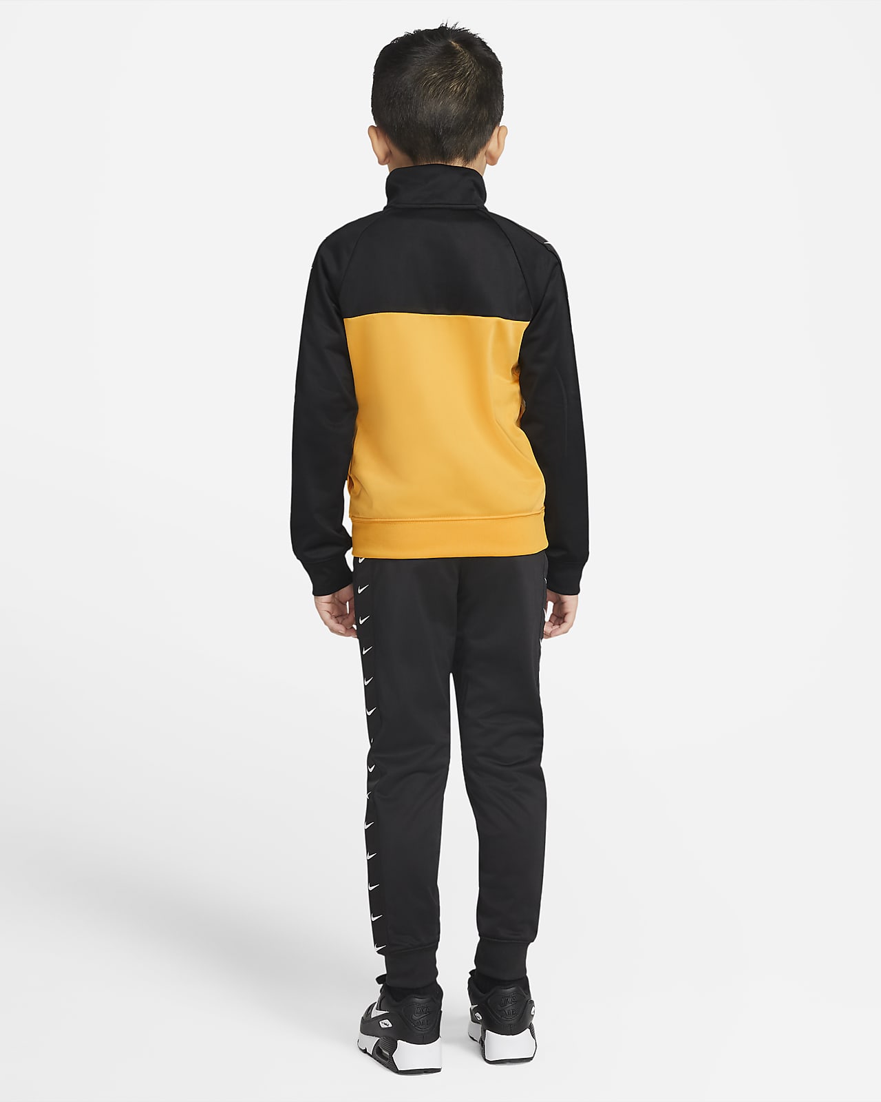 nike crew neck tracksuit