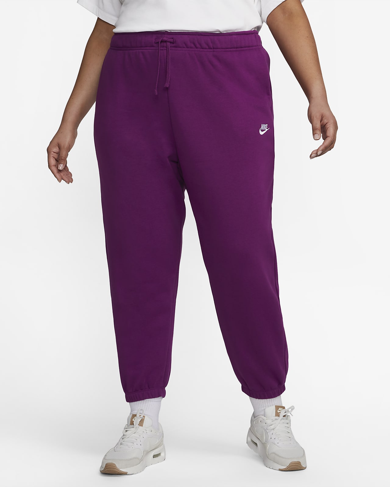 lol kamp Fighter Nike Sportswear Club Fleece Women's Mid-Rise Oversized Sweatpants (Plus Size).  Nike.com