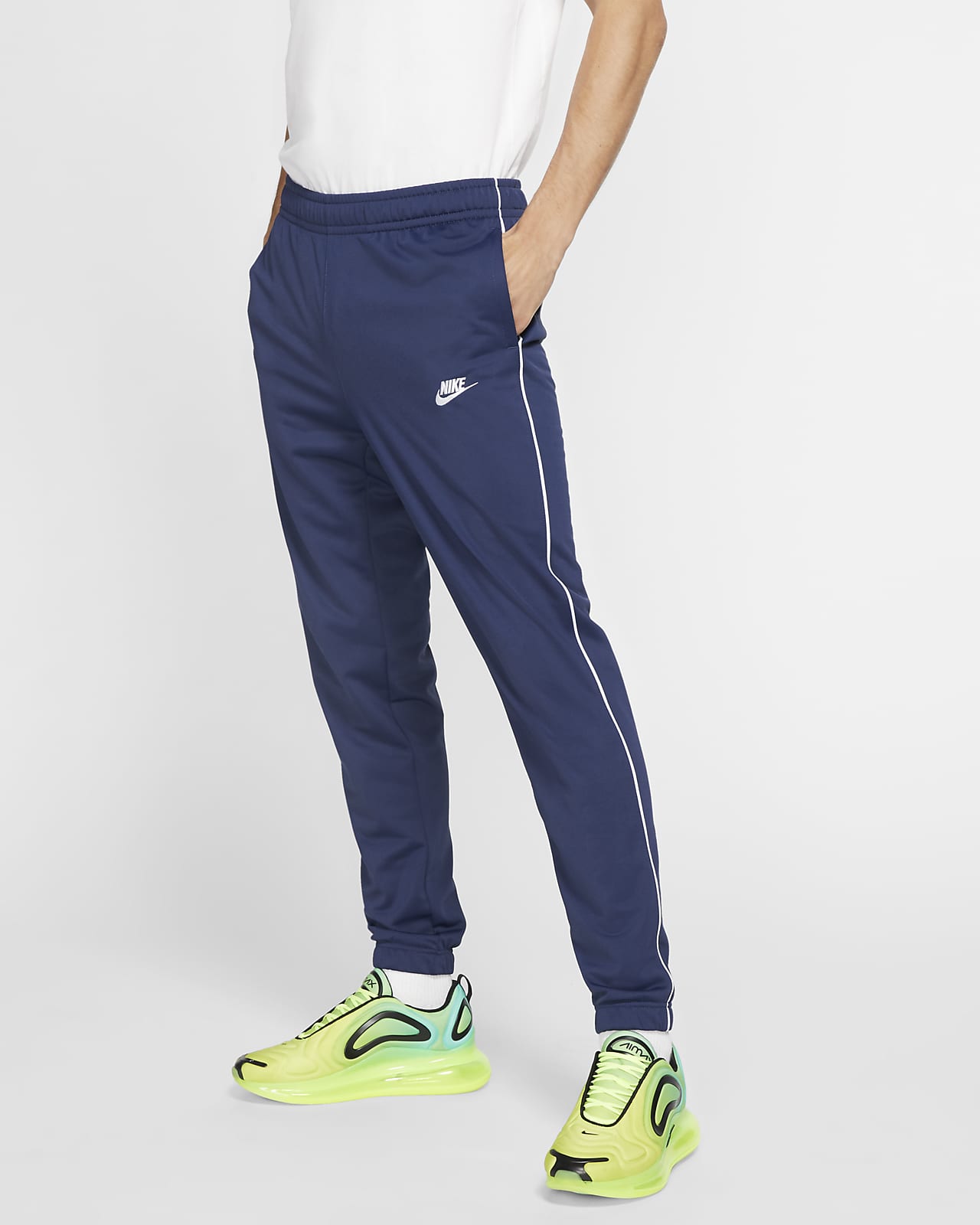 Nike Sportswear Herren-Tracksuit. Nike BE
