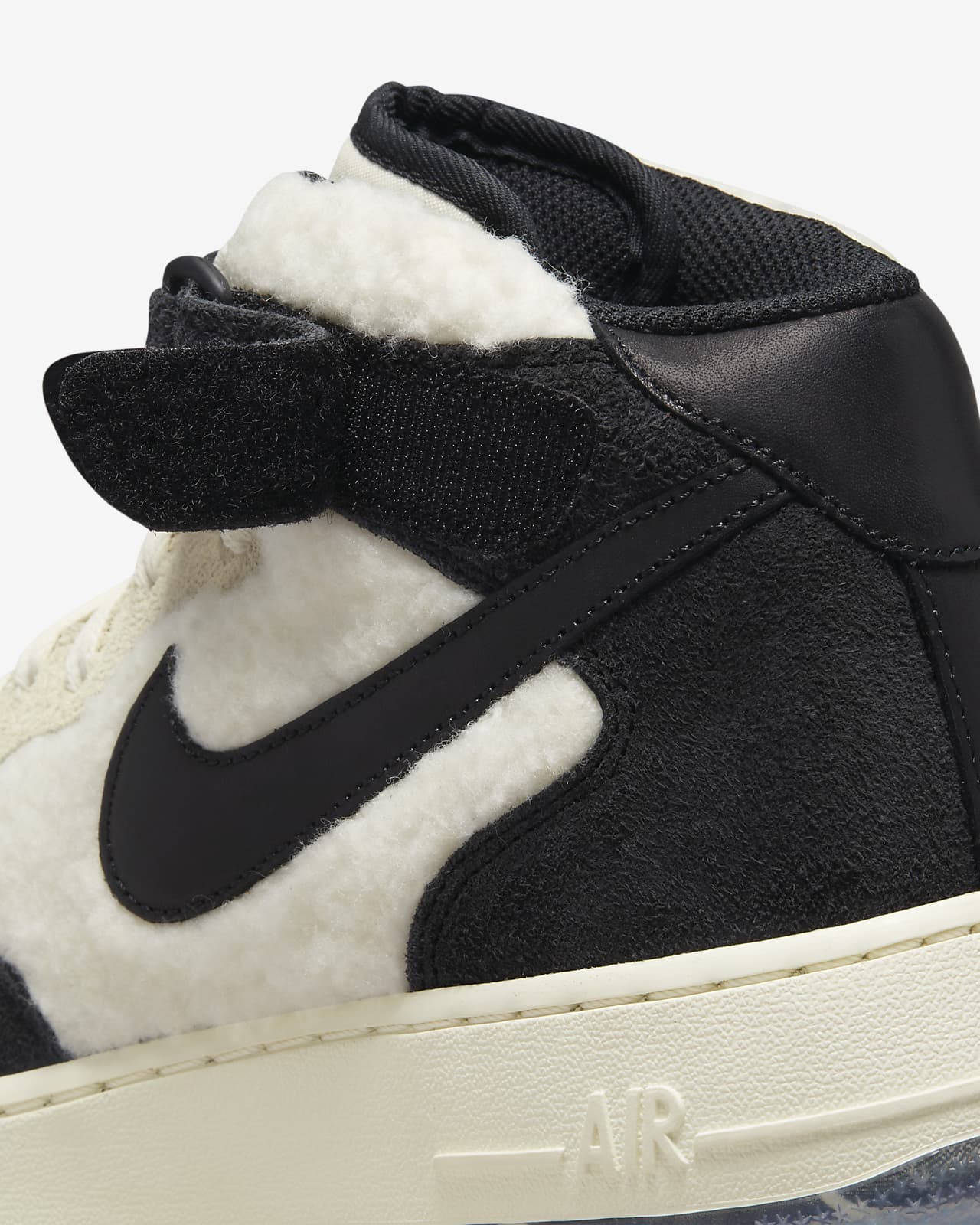 Calzado para hombre Nike Air Force 1 Mid '07 Premium. Nike MX