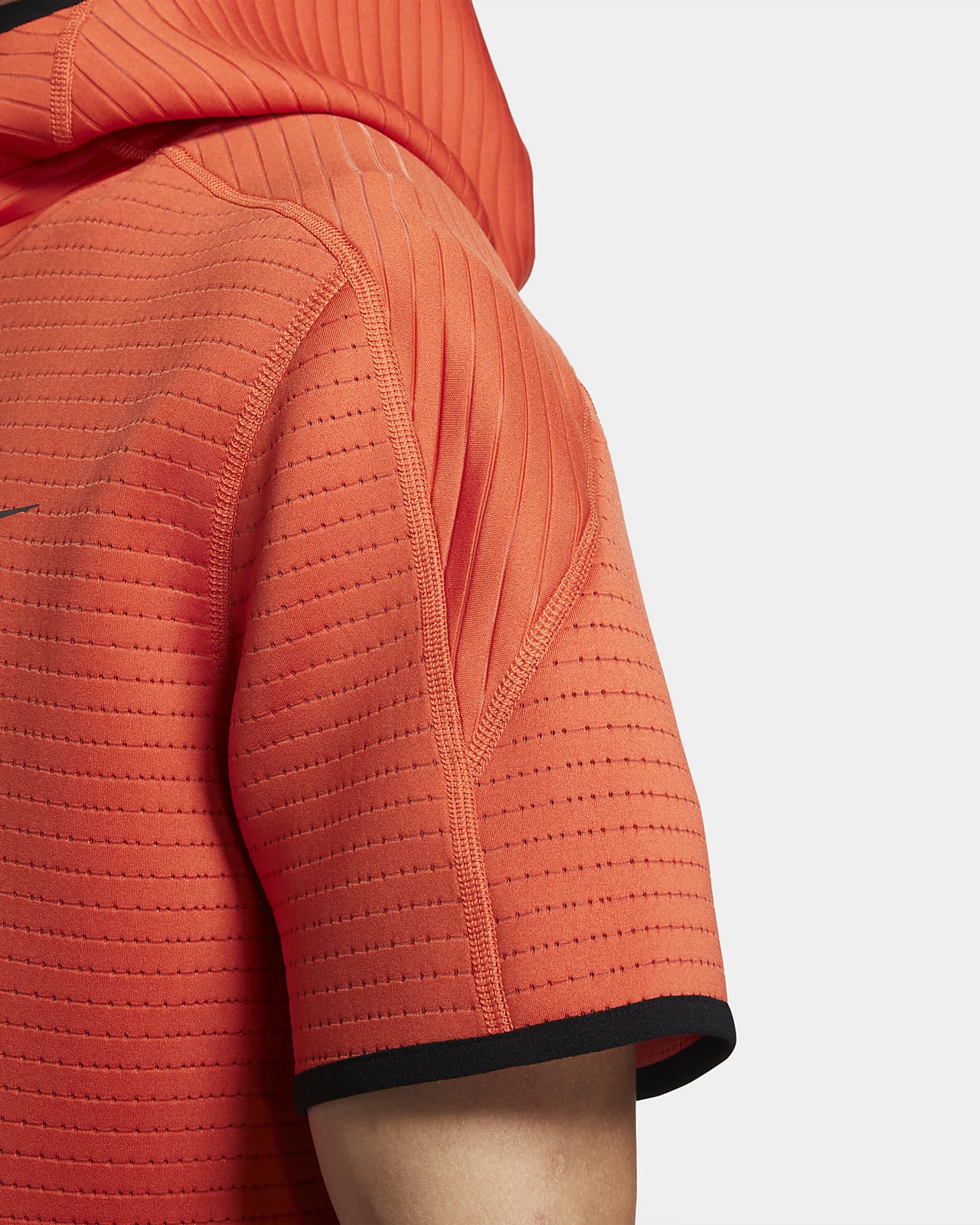 Short-Sleeve 1/4-Zip Hoodie. Nike 