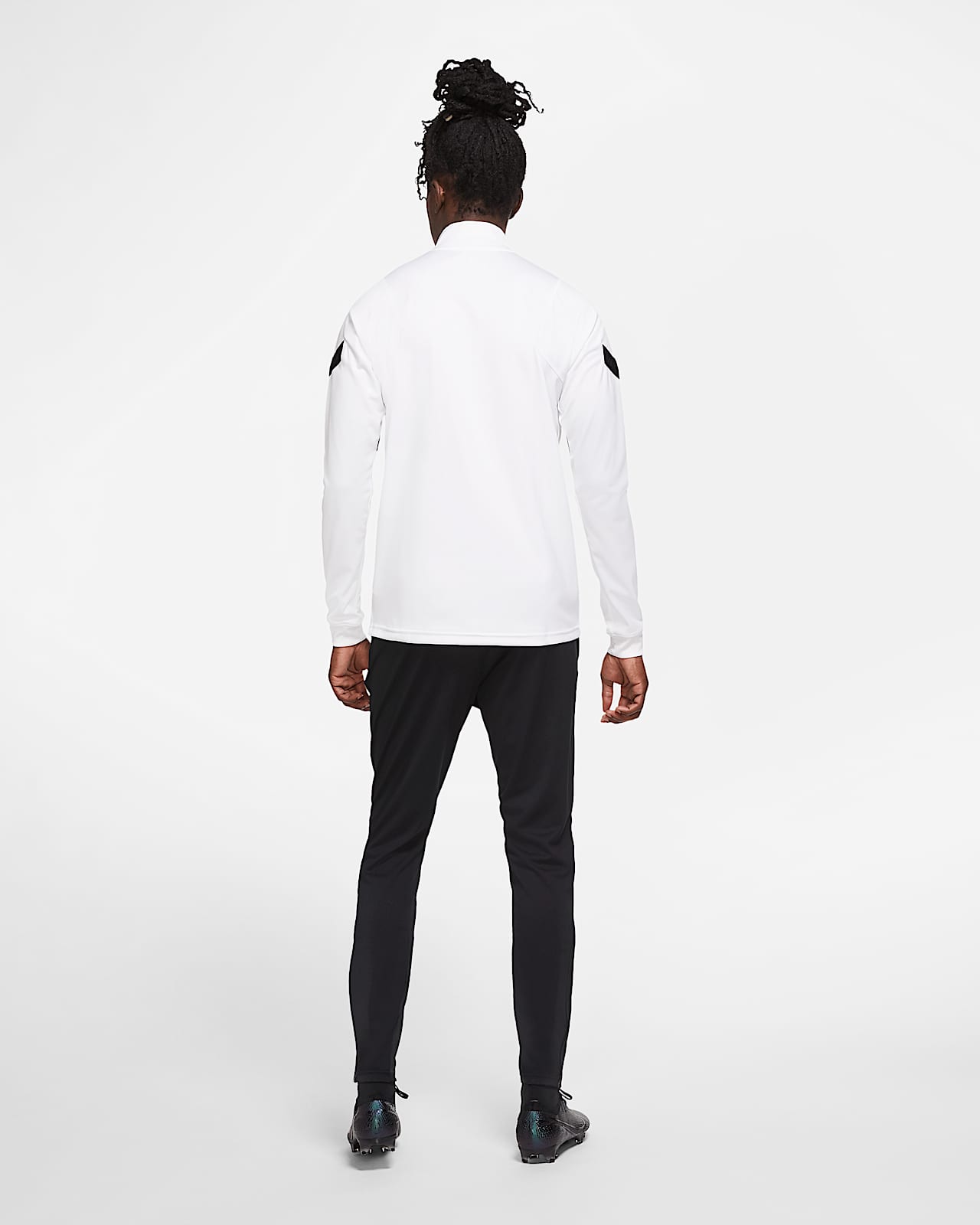 black and white tracksuit nike