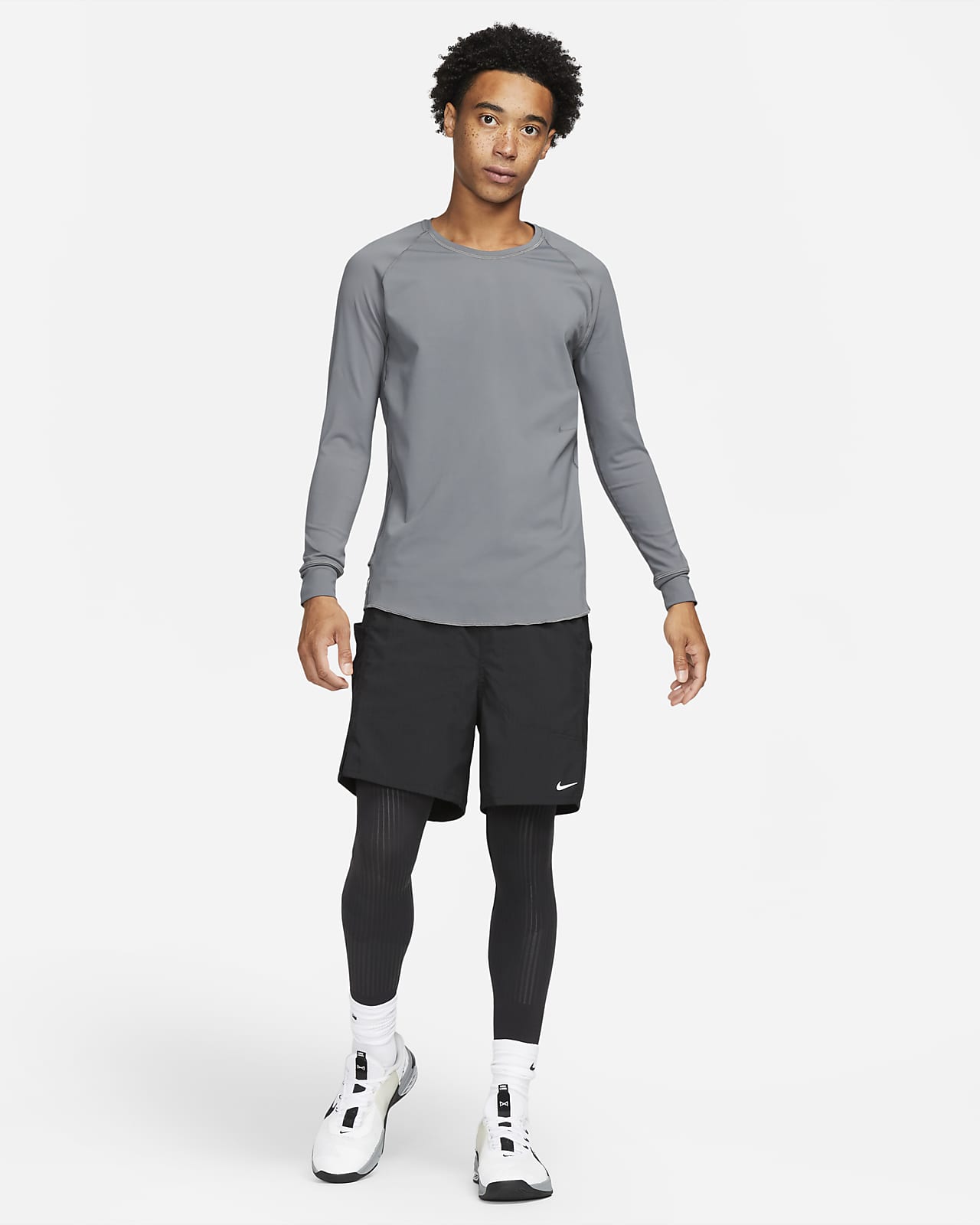 Nike Axis Performance System Men's Dri-FIT ADV Versatile Top. Nike SA