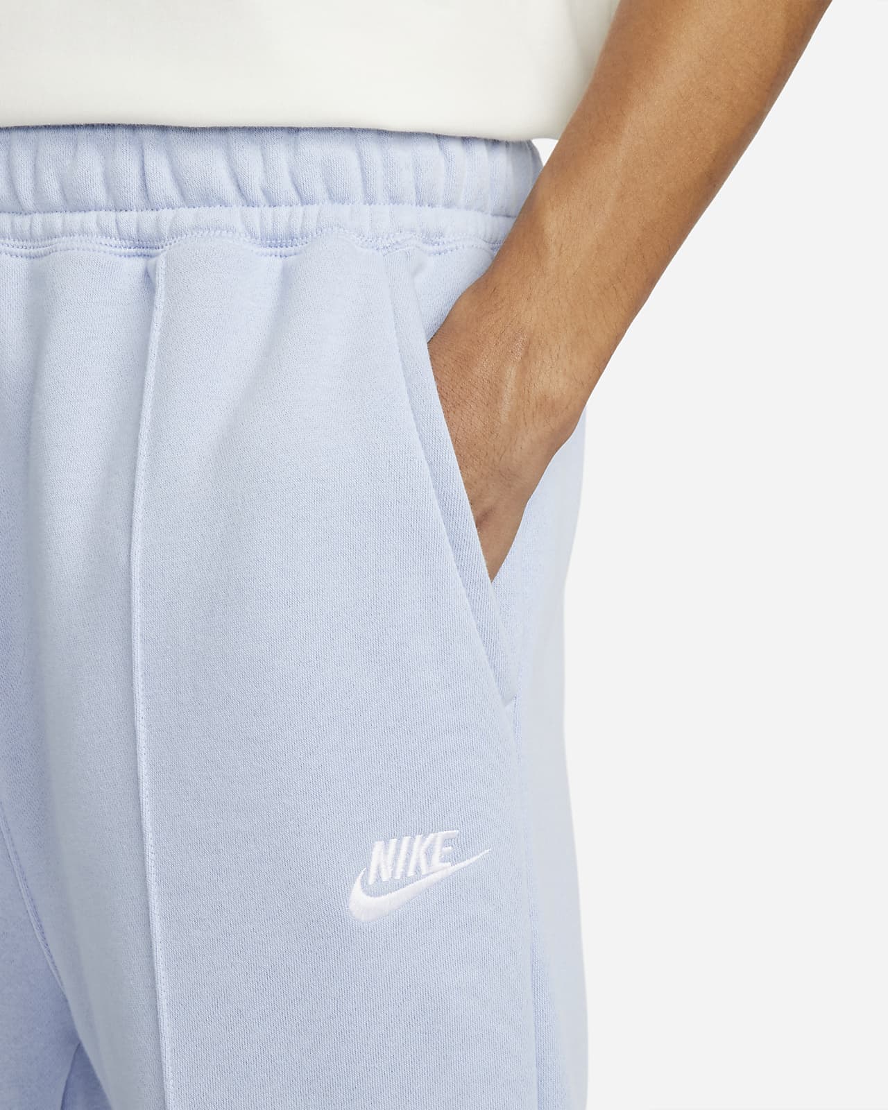 Nike Club Fleece Men's Cropped Trousers. Nike AE