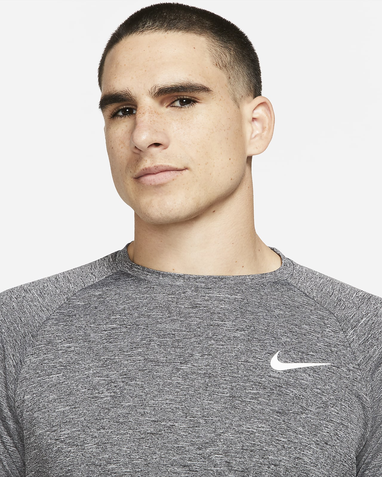 superávit regular Probar Camiseta Hydroguard de natación de manga larga de tela jaspeada para hombre  Nike. Nike.com