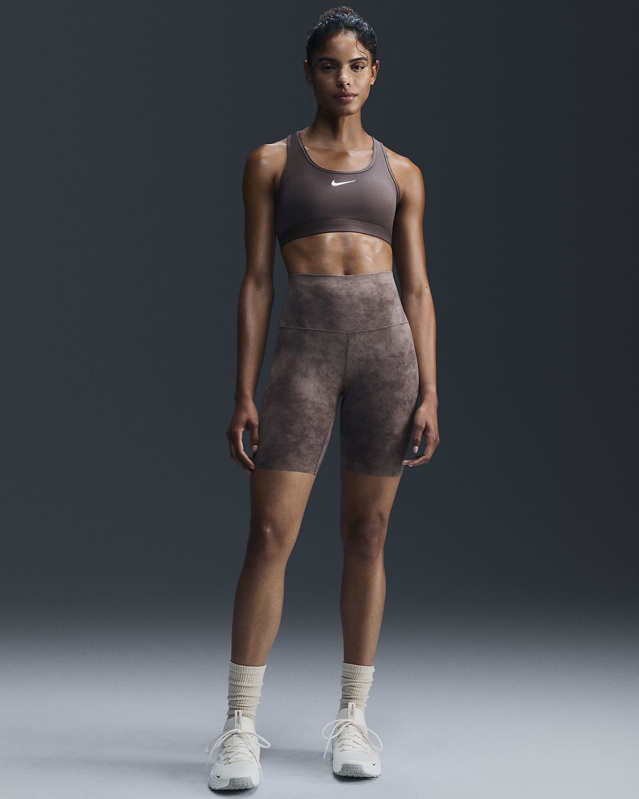 Nike Zenvy Tie-Dye Women's Gentle-Support High-Waisted 8" Biker Shorts