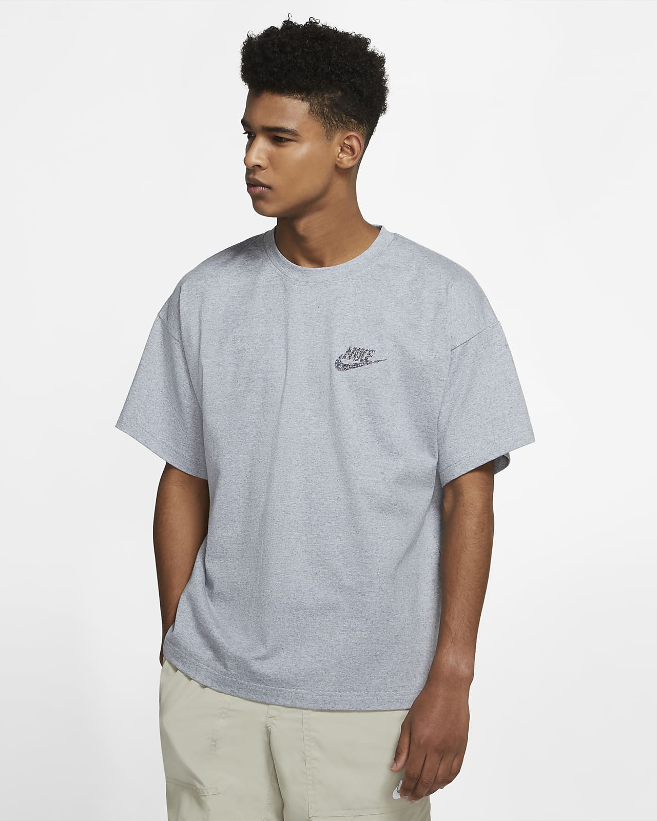 nike sportswear top