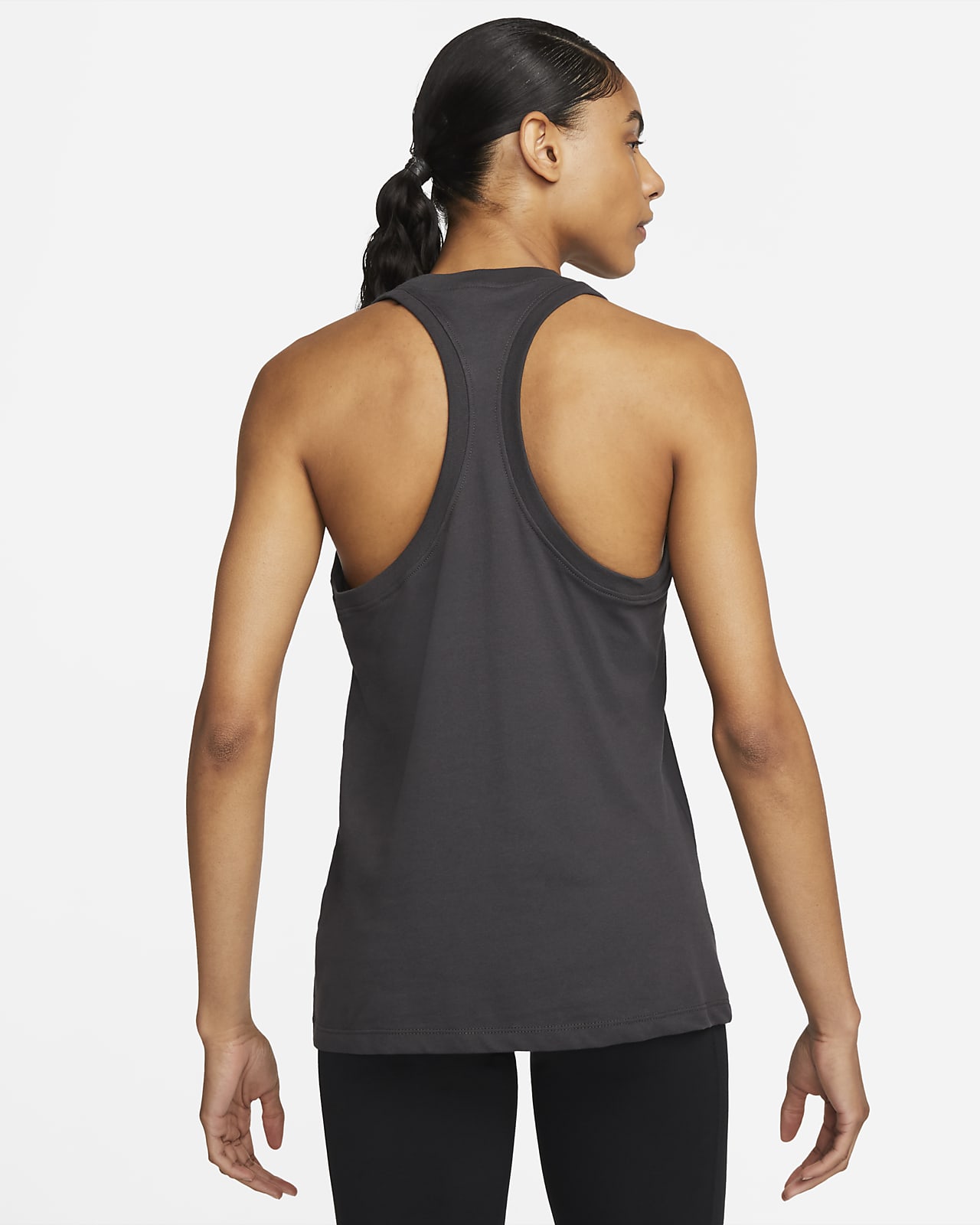 Nike Dri-FIT Women's Training Tank. Nike IE