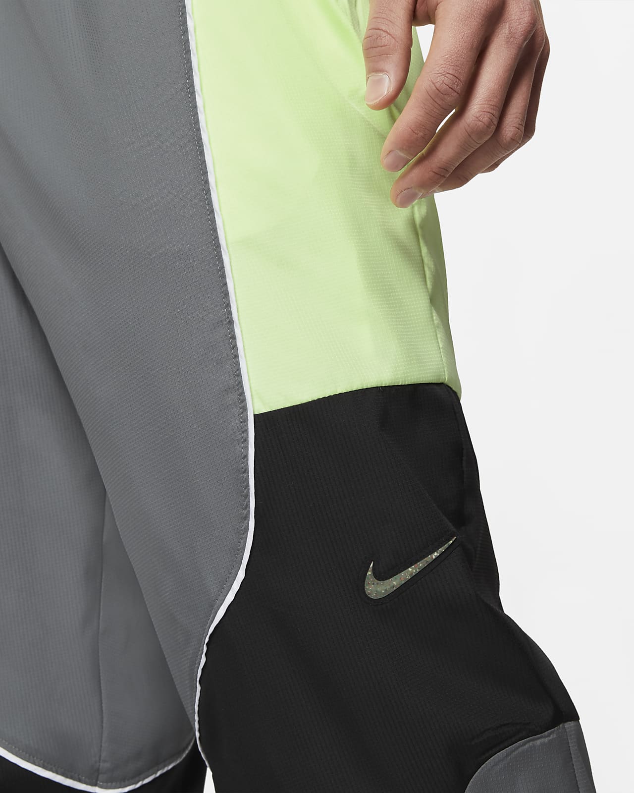 nike throwback tracksuit pants