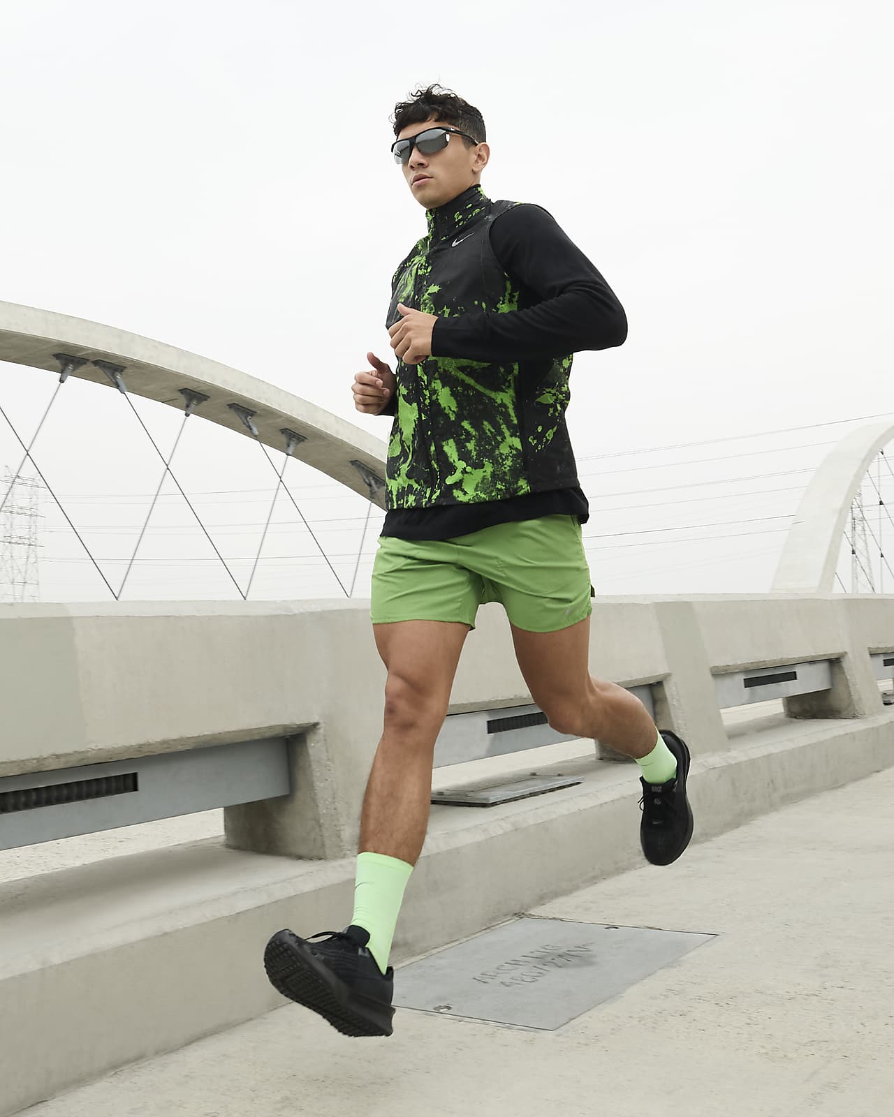 Calzado de running en carretera para hombre Nike Interact Run SE.