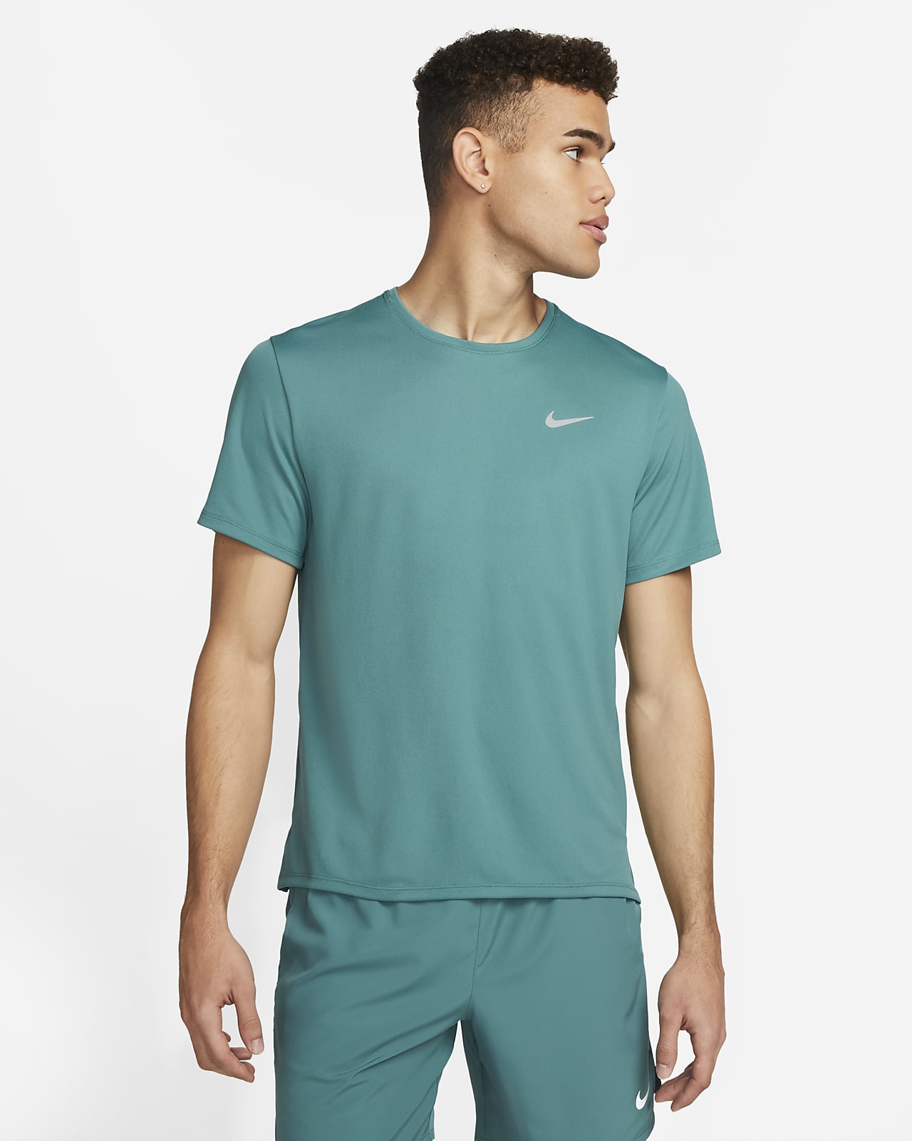 Nike Dri-FIT UV Miler Camiseta de de manga corta Hombre. Nike ES