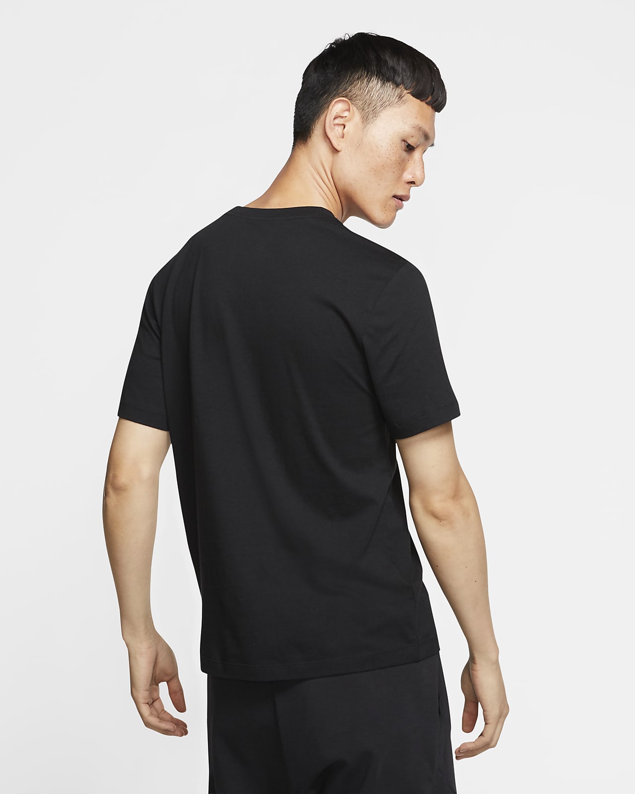 nike sportswear t shirt black