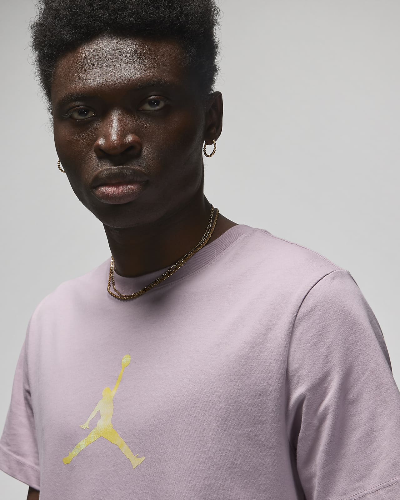 Jordan Sport DNA Men's T-Shirt. Nike LU