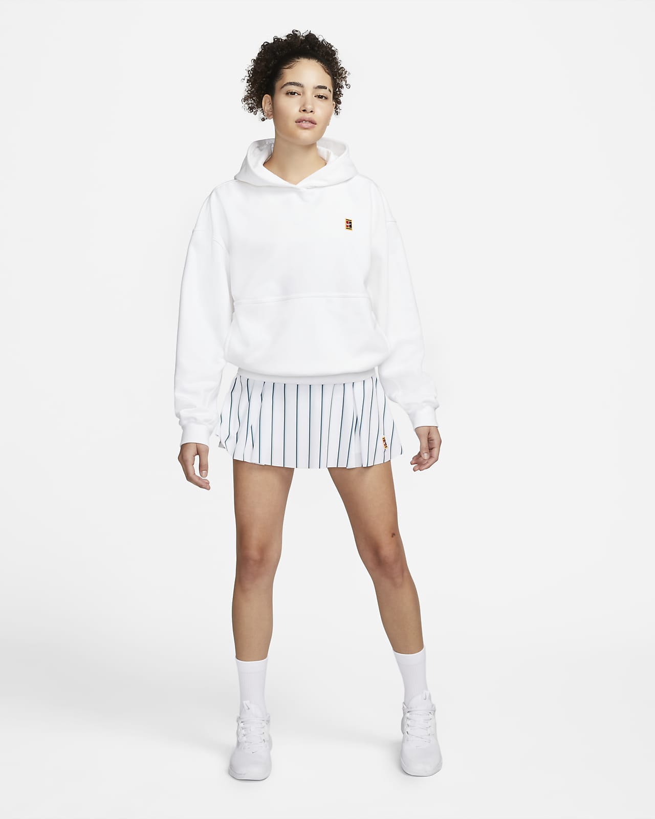 Sudadera con gorro de tenis de tejido Fleece para mujer NikeCourt. Nike MX