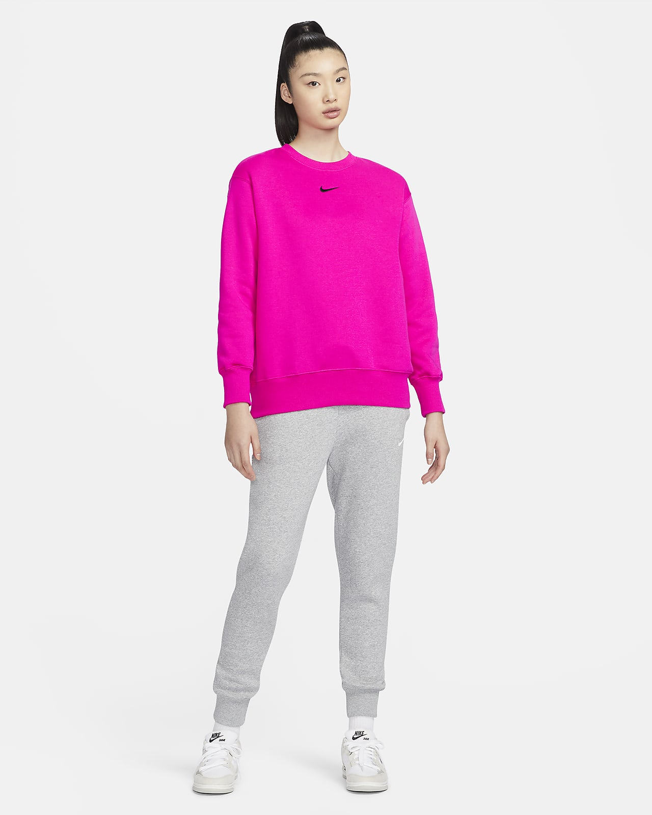 Nike Sportswear Phoenix Fleece Women's Oversized Crew-Neck Sweatshirt. Nike  VN