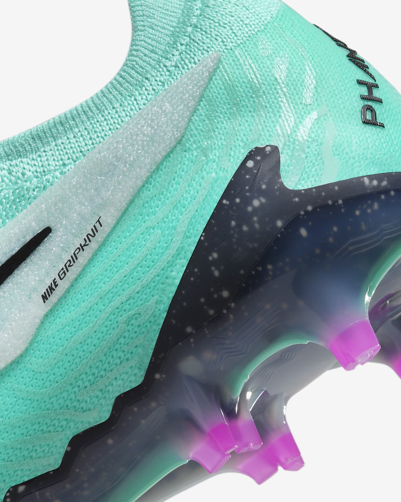 Nike Phantom GX Elite Firm-Ground Low-Top Soccer Cleat.